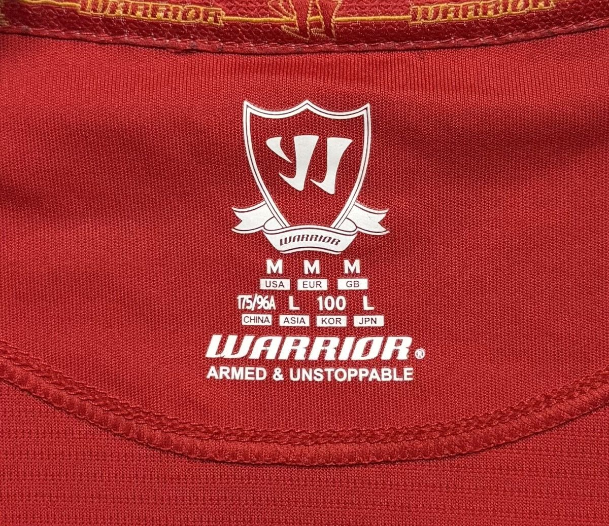 Warrior Liverpool 2013 2014 Home Shirt Soccer Jersey Warrior Size US M / EU 48-50 / 2 - 16 Thumbnail