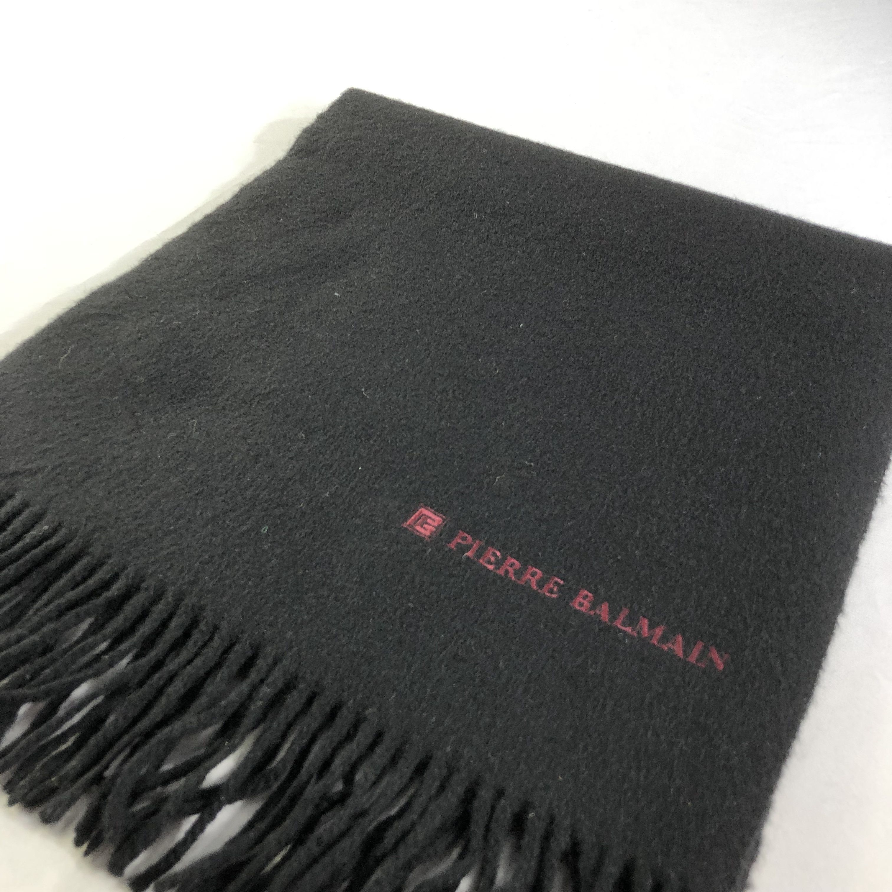 Pierre Balmain Pierre Balmain Plain Black Wool Scarf Muffler V1656 Size ONE SIZE - 3 Thumbnail