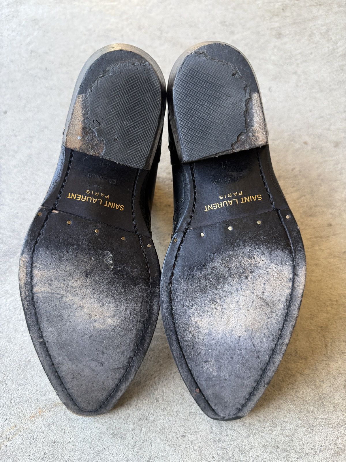Saint Laurent Paris Saint Laurent Paris Dakota Studded Boots Hedi Slimane Size US 9 / EU 42 - 5 Thumbnail