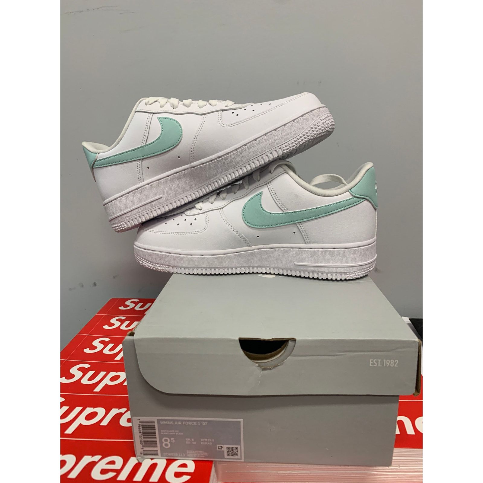 Nike Nike Air Force 1 Low Jade Ice Women's Size 8.5 NEW SHIPS NOW Size US 8.5 / IT 38.5 - 5 Thumbnail