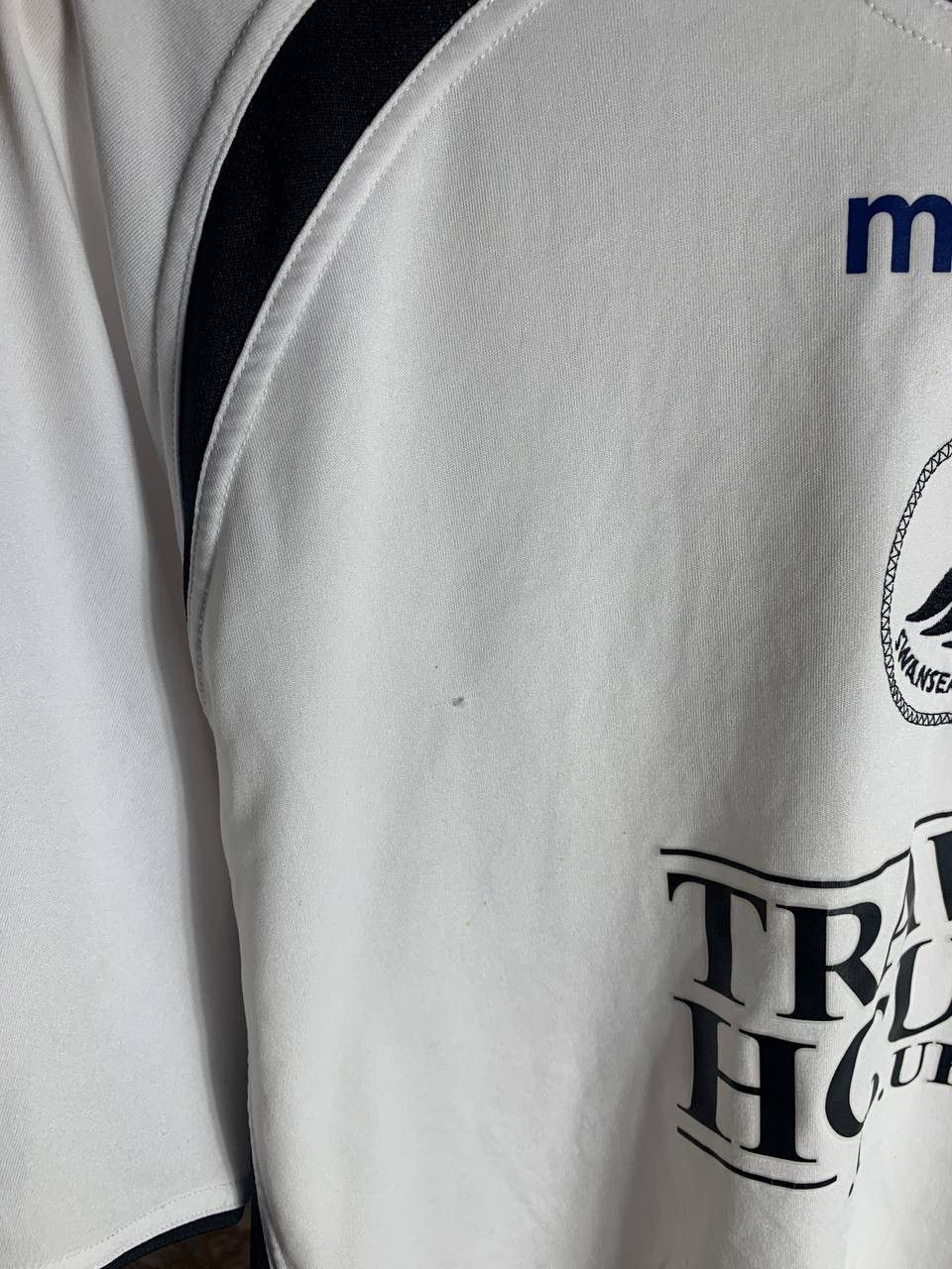 Macron VERY RARE MACRON SWANSEA CITY ENGLAND SOCCER JERSEY RETRO Size US L / EU 52-54 / 3 - 3 Thumbnail