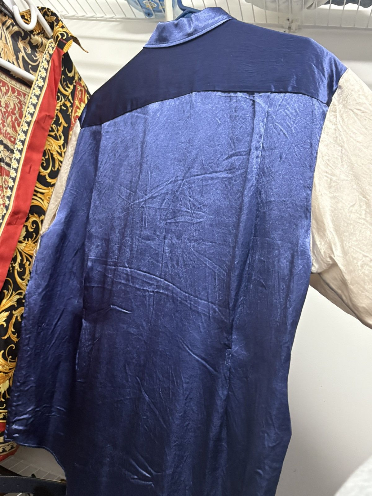 Gucci Gucci silk short sleeve Size US L / EU 52-54 / 3 - 5 Thumbnail