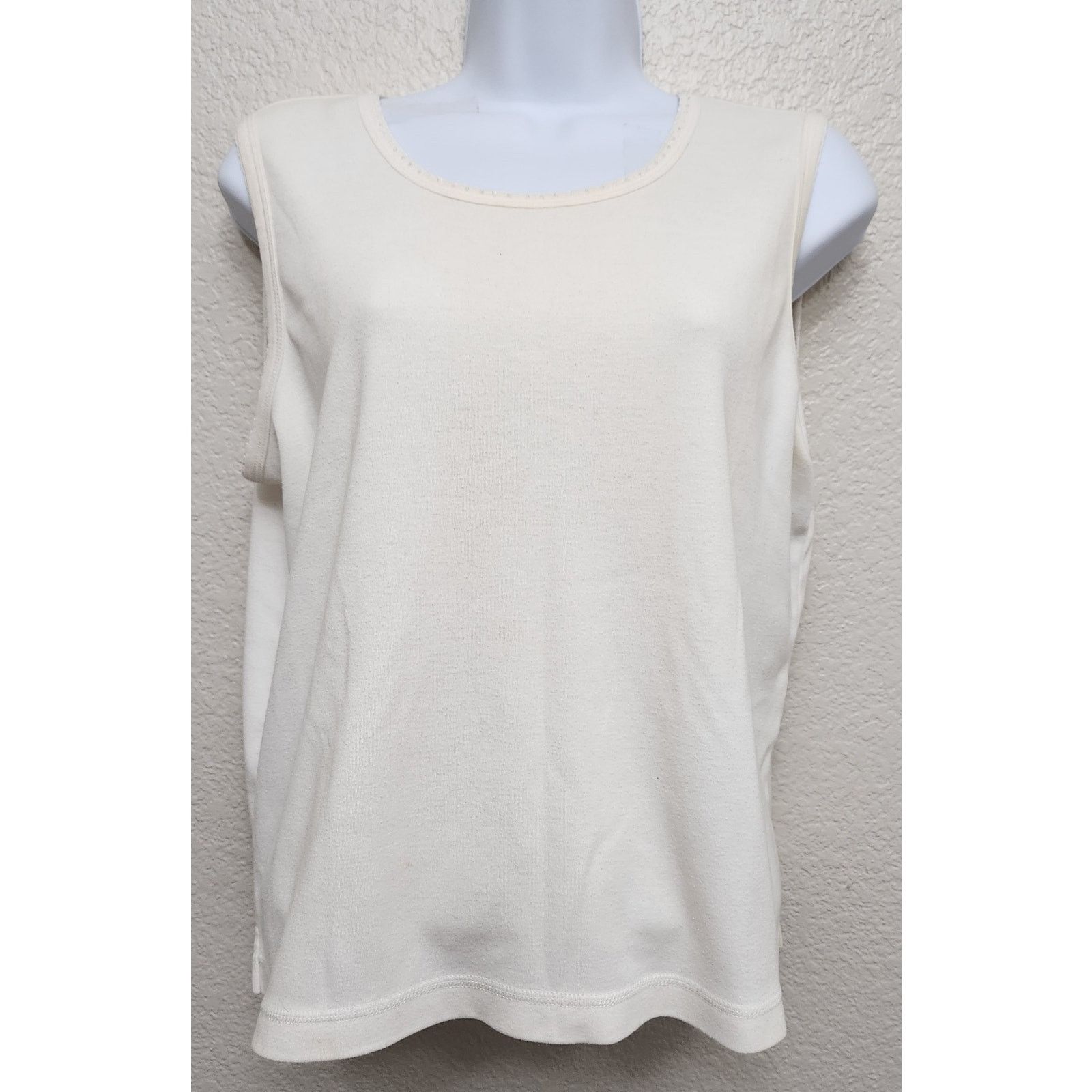 Other Draper's & Damon's Cream Sleeveless Top PM Lightweight Size M / US 6-8 / IT 42-44 - 1 Thumbnail