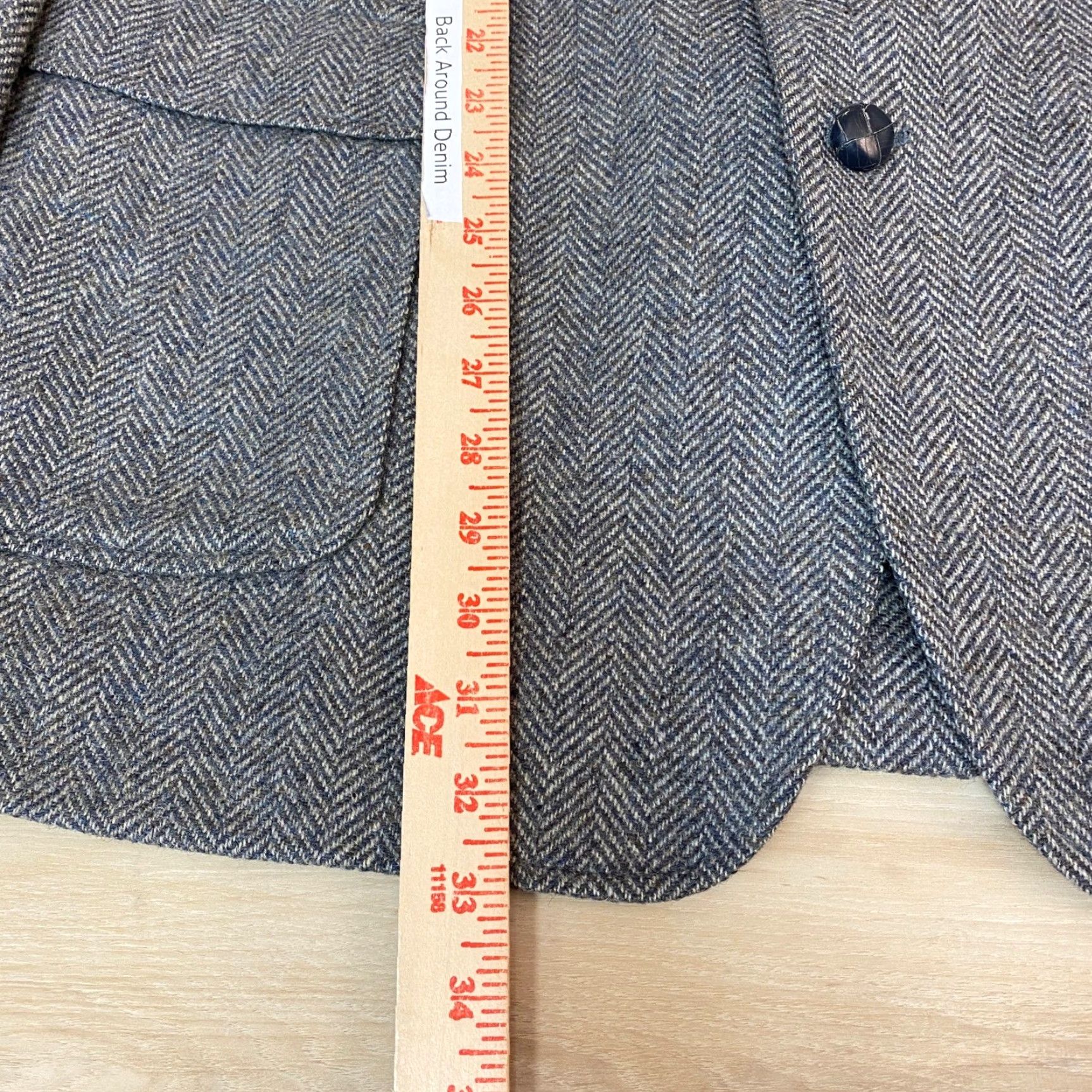 Haggar VINTAGE Haggar Imperial Herringbone Blazer Mens 46L Wool Tweed Wool Sport Coat Gray Blazer Long Button Notch 100% Wool Casual Business Menswear Size 46R - 6 Thumbnail