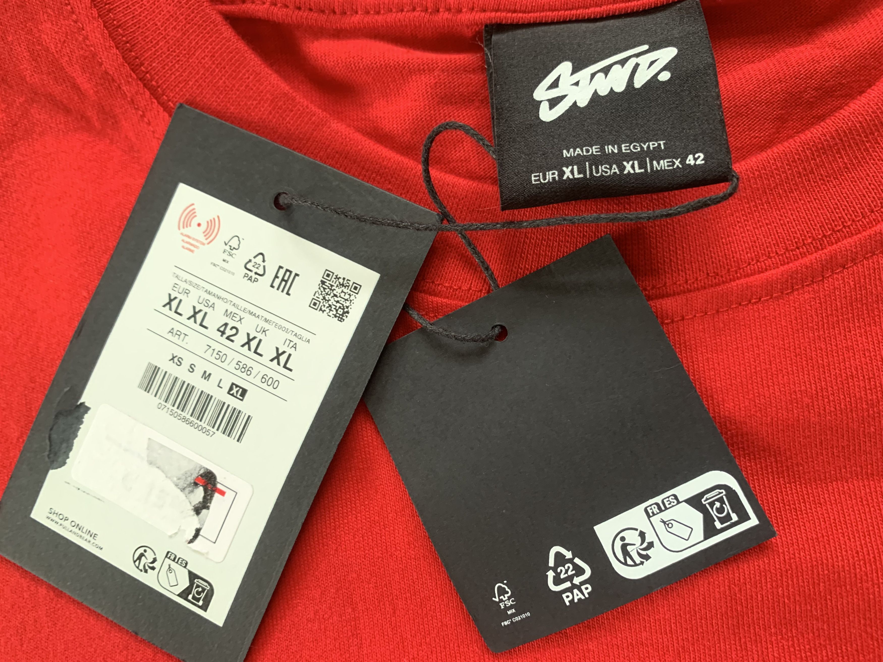 Pull & Bear Pull&Bear Mens Red Cotton T Shirt Size US XL / EU 56 / 4 - 6 Thumbnail