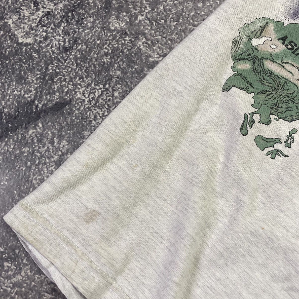 Vintage Vintage Harleguin 1992 Big Elephant logo Nature tee Size US XL / EU 56 / 4 - 11 Thumbnail