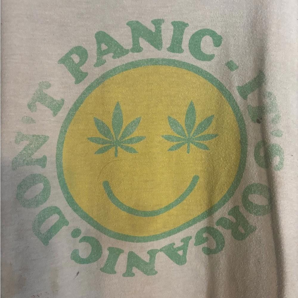 Designer Don’t panic it’s organic 2xlarge beige preowned tshirt Size US XXL / EU 58 / 5 - 1 Thumbnail