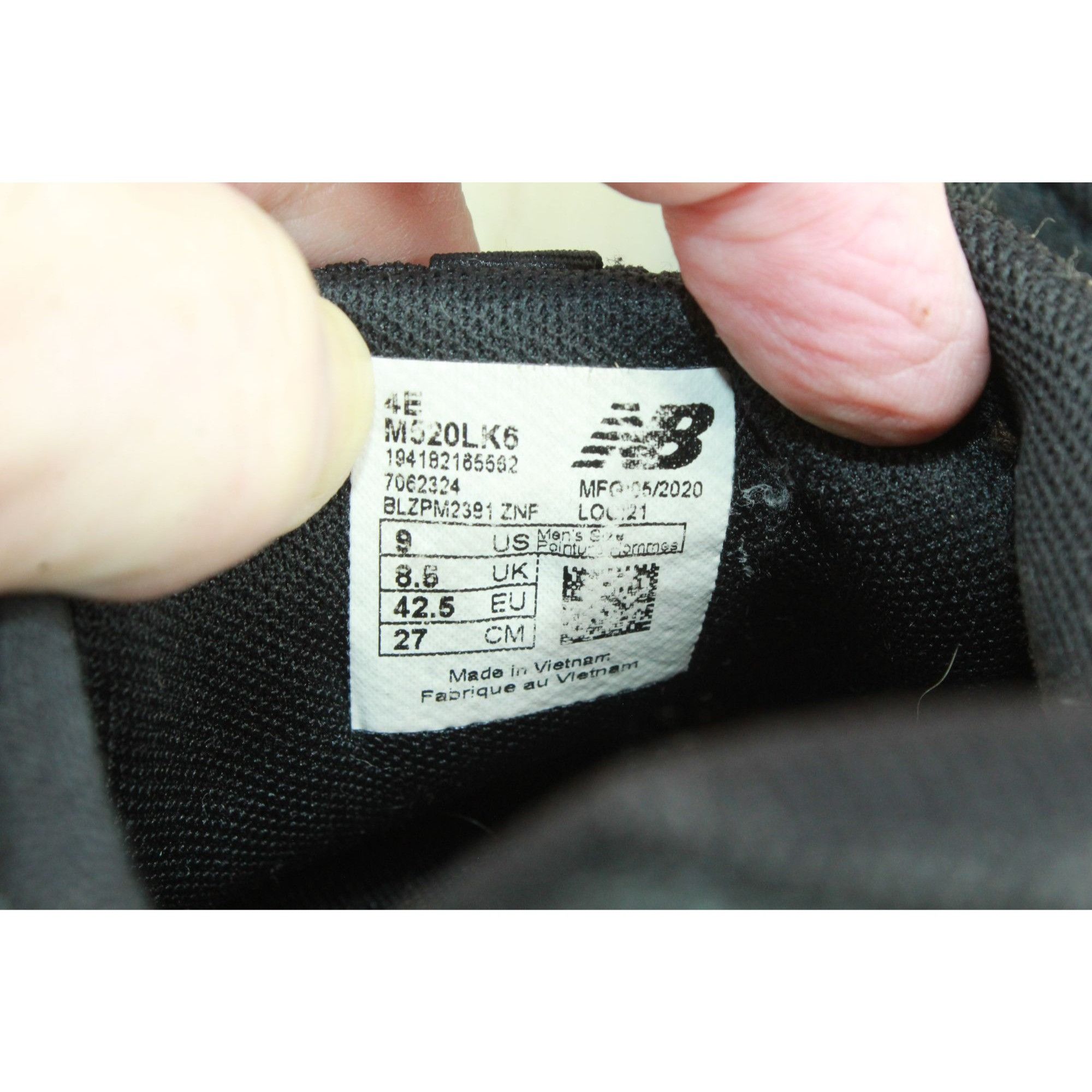New Balance New Balance 520 Men's Slip Resistant Running Sneaker Shoes Size US 9 / EU 42 - 8 Thumbnail