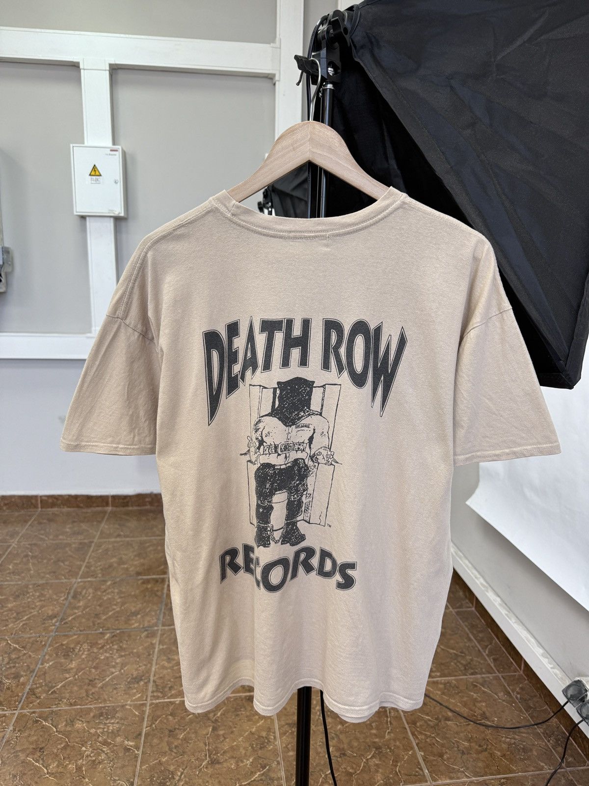 Death Row Records 🇺🇸 Vintage Y2K Death Row Records T-Shirt Hype Vtg Rare Retro Size US M / EU 48-50 / 2 - 1 Thumbnail