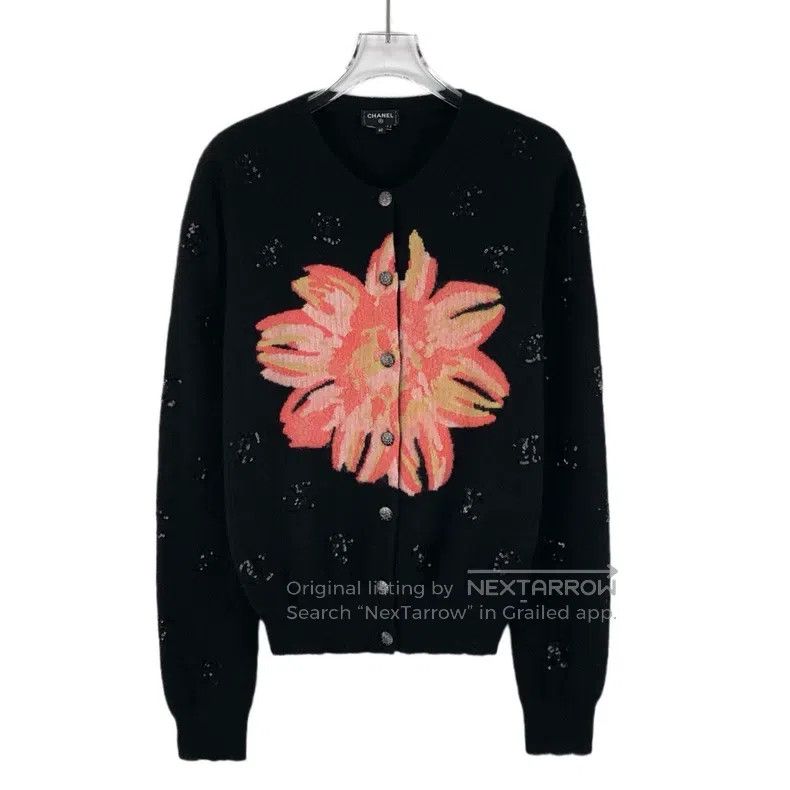 Chanel Chanel Black floral print cashmere single-breasted long-sl Size XXS / US 00 / IT 34 - 1 Thumbnail