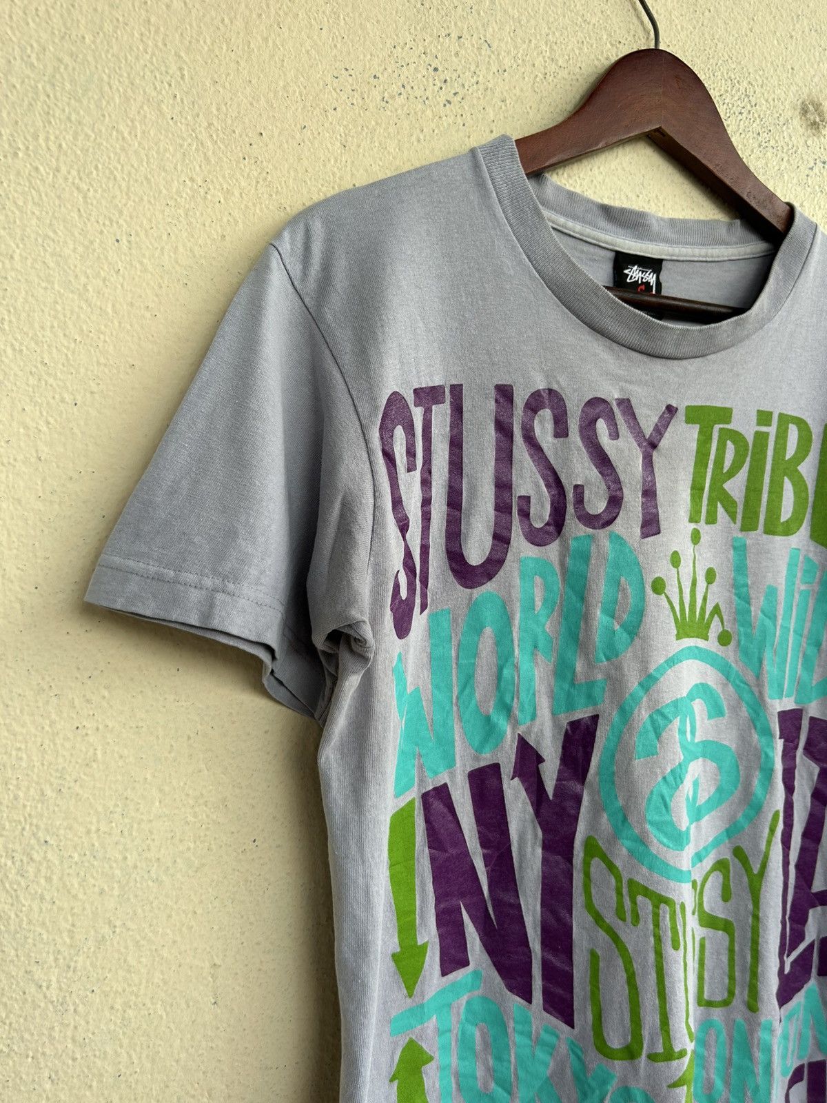 Stussy × Vintage Vintage Stussy Tribe World Wide Tshirt Size US S / EU 44-46 / 1 - 4 Thumbnail