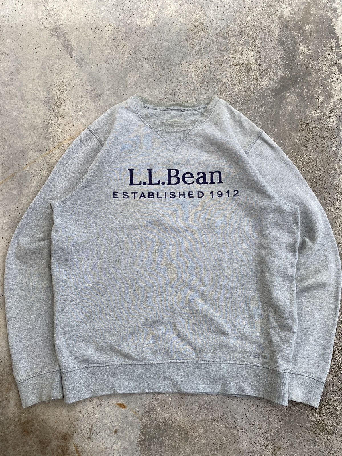 L.L. Bean Vintage L.L. Bean Spell Out Sweatshirt Size US L / EU 52-54 / 3 - 1 Thumbnail