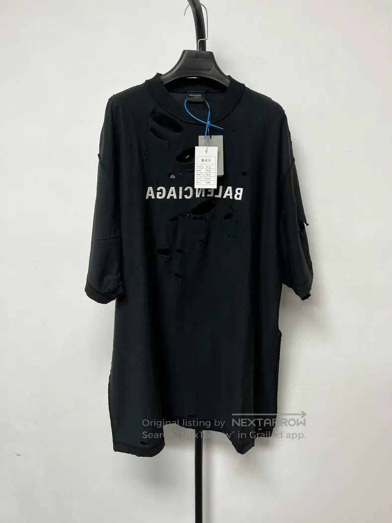 Balenciaga Balenciaga Letter print round neck short-sleeve T-shirt, r Size US M / EU 48-50 / 2 - 1 Thumbnail