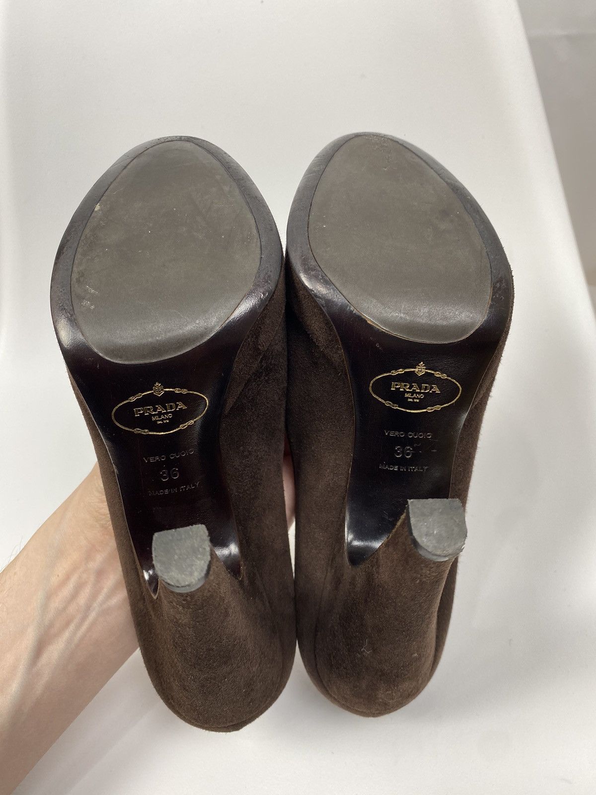 Prada Prada Suede Heels size 36 Size US 6 / IT 36 - 6 Thumbnail
