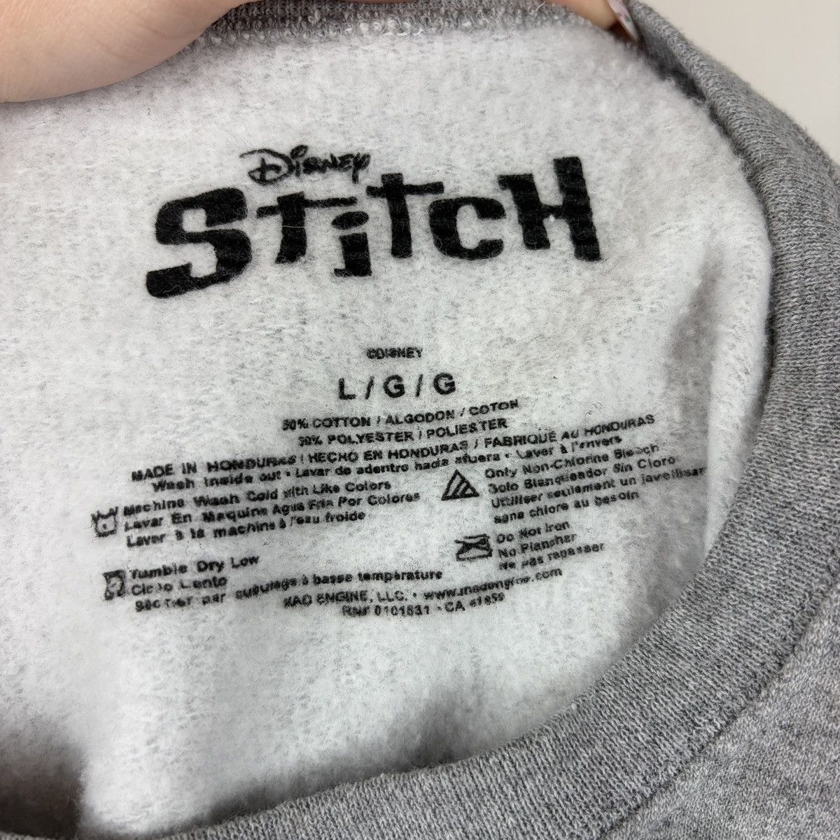 Disney Disney stitch and angel gray crewneck sweater Size L / US 10 / IT 46 - 4 Thumbnail