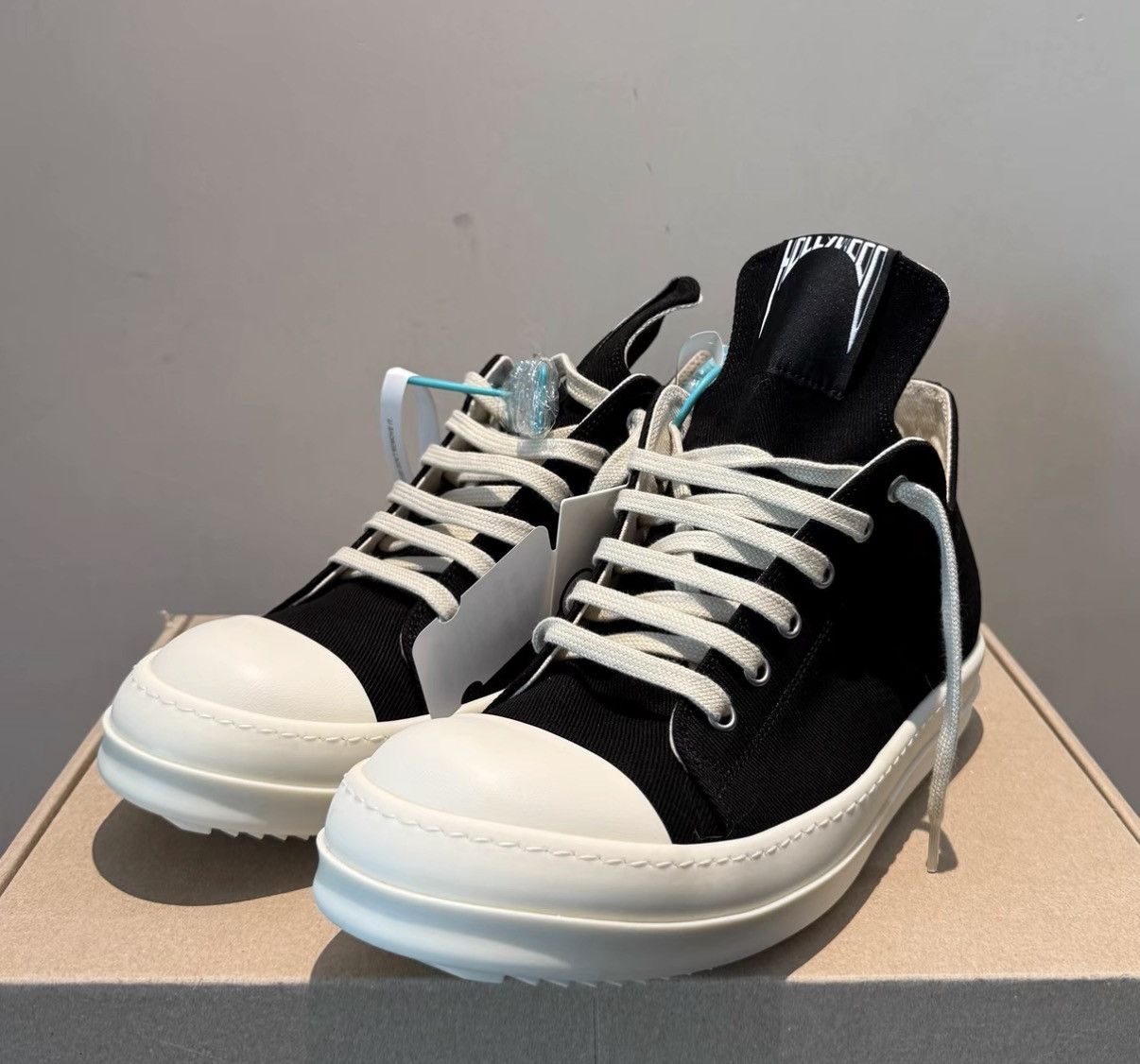 Rick Owens Rick Owens 25SS New Arrival Sneakers Size US 9.5 / EU 42-43 - 2 Thumbnail