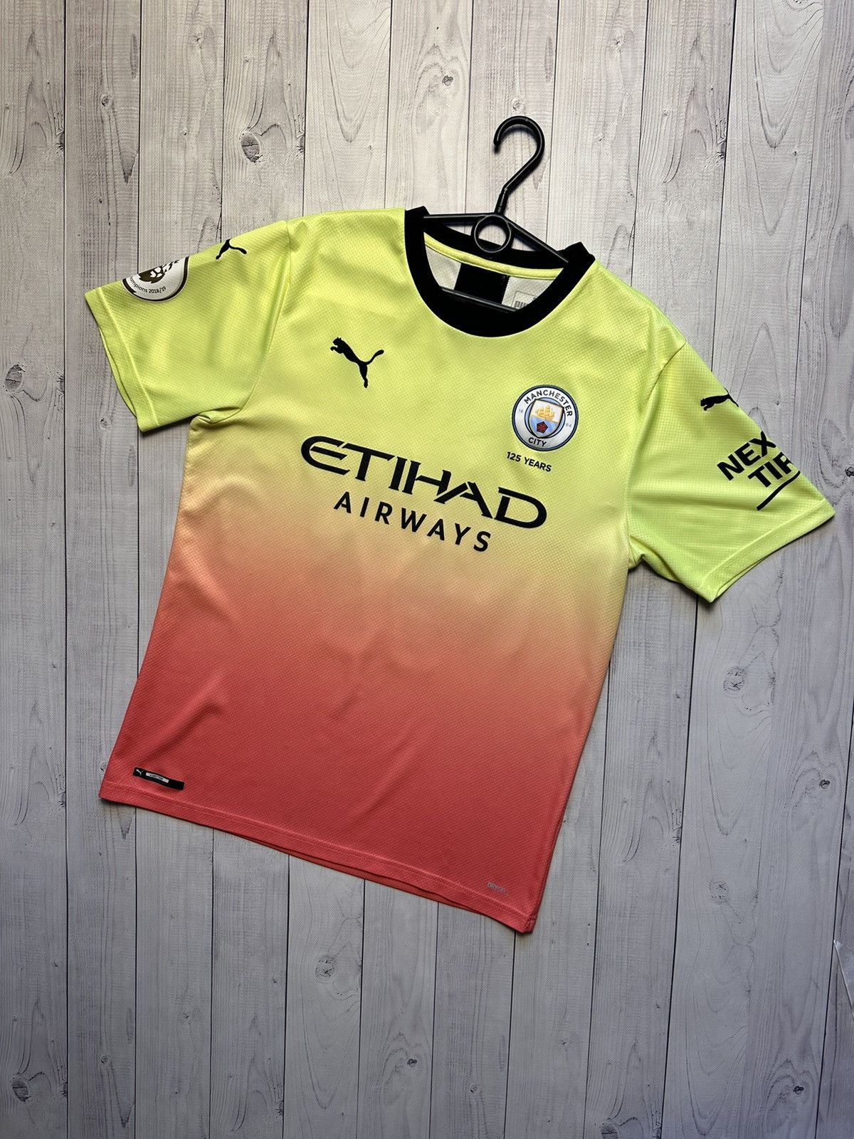 Puma Manchester City 47 Foden puma soccer jersey away rare M Size US M / EU 48-50 / 2 - 2 Thumbnail