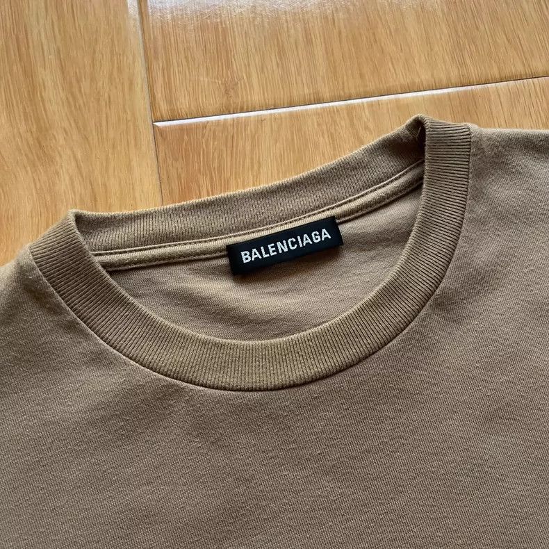 Balenciaga Balenciaga Short sleeve khaki Size US XXS / EU 40 - 3 Thumbnail