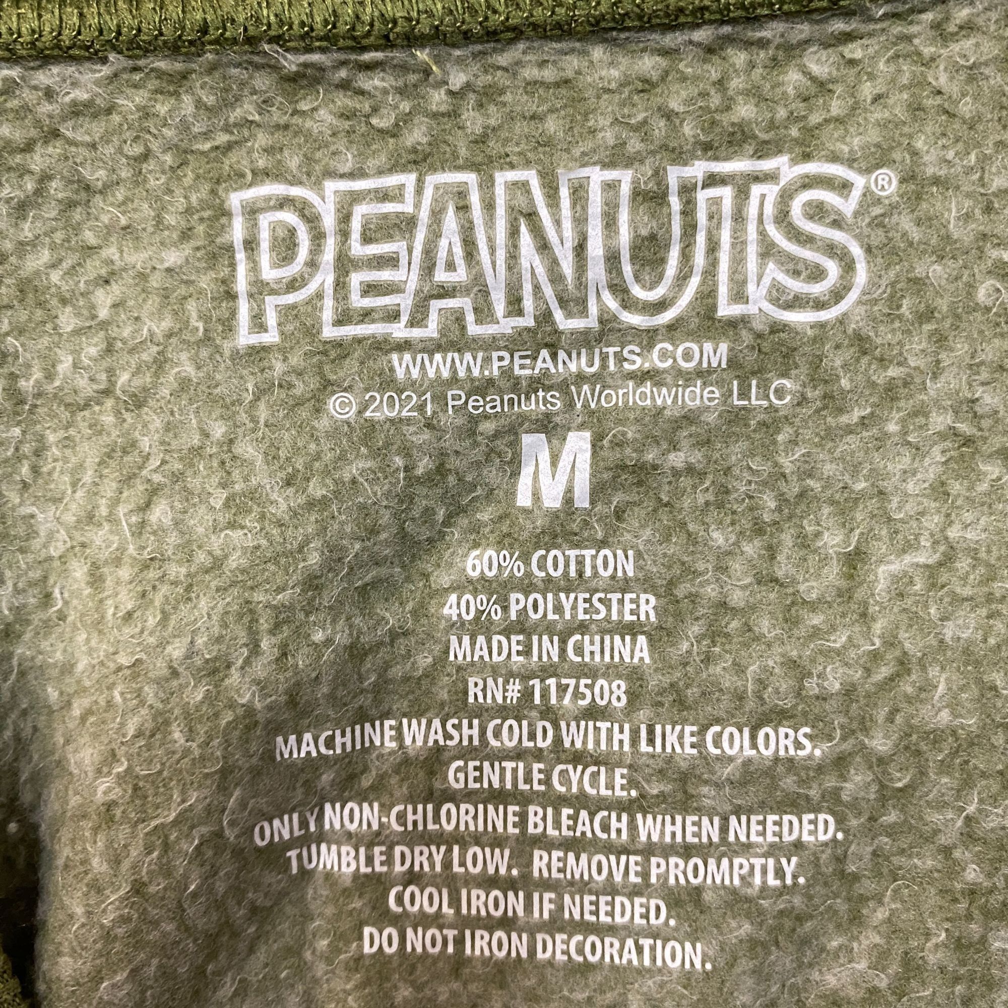 Peanuts Peanuts Character Tie-Dye Graphic Sweatshirt Medium Size US M / EU 48-50 / 2 - 4 Thumbnail