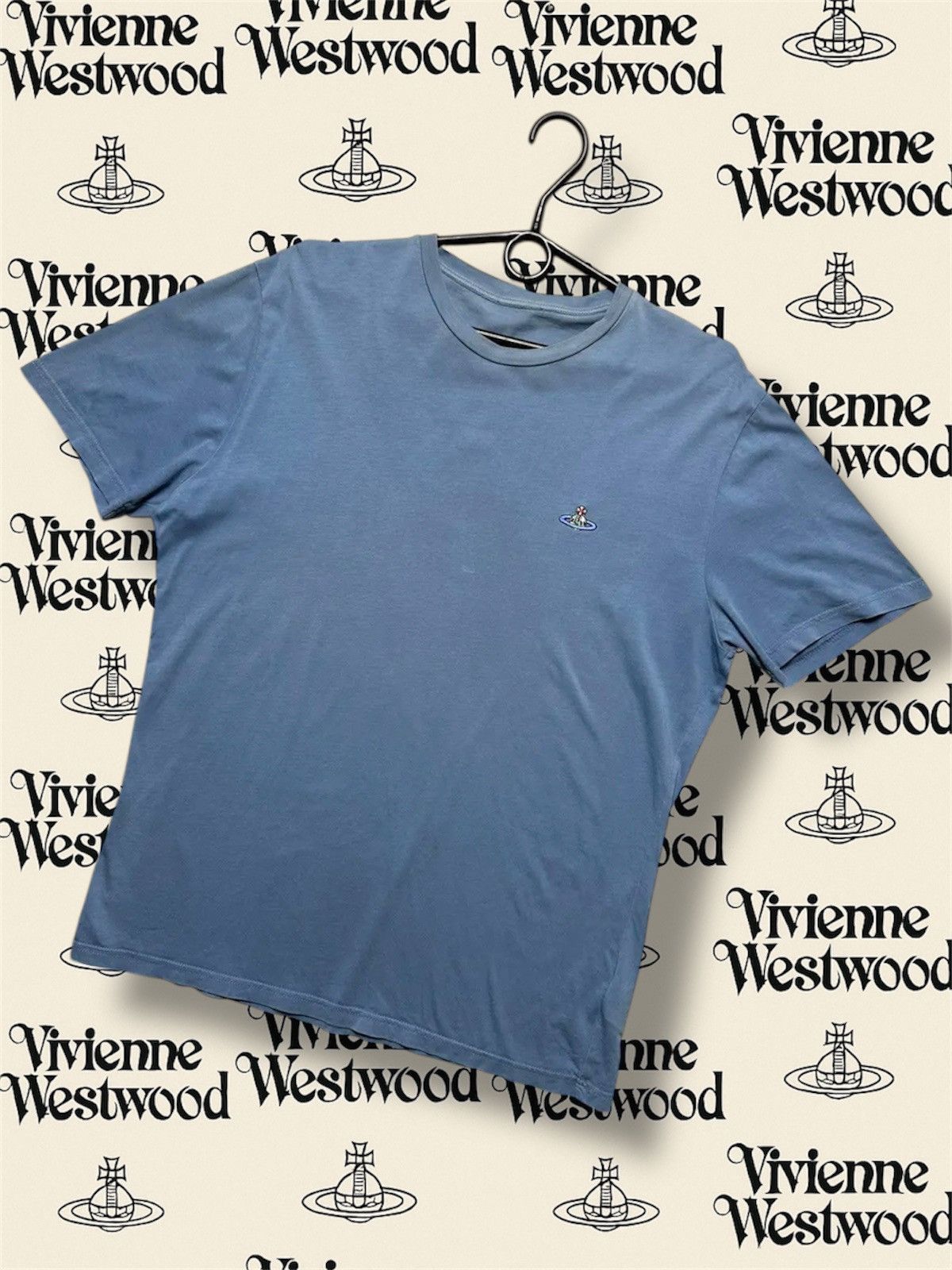 Vivienne Westwood Vintage Vivienne Westwood tee shirt logo size L Size US L / EU 52-54 / 3 - 1 Thumbnail