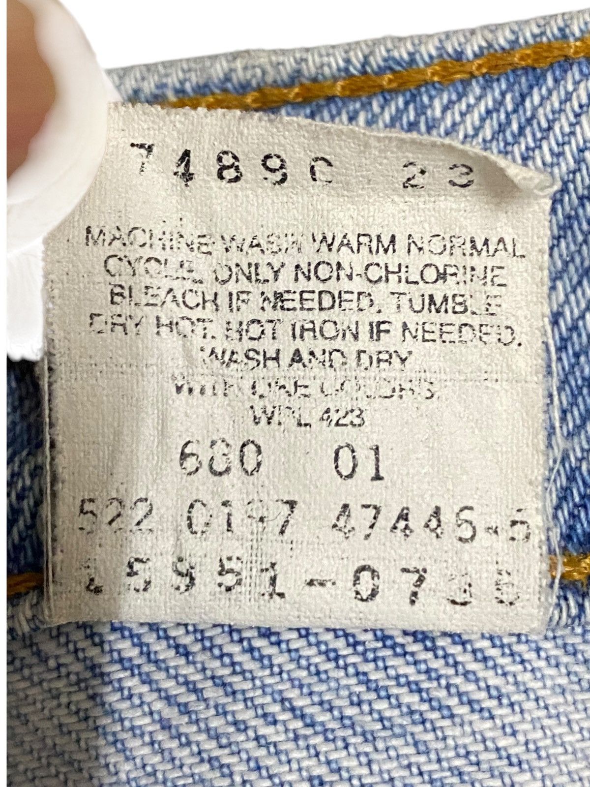 Vintage Vtg Levis951 90’s Orange Tab Faded Wash Tapered Leg Jeans Size US 29 - 15 Thumbnail