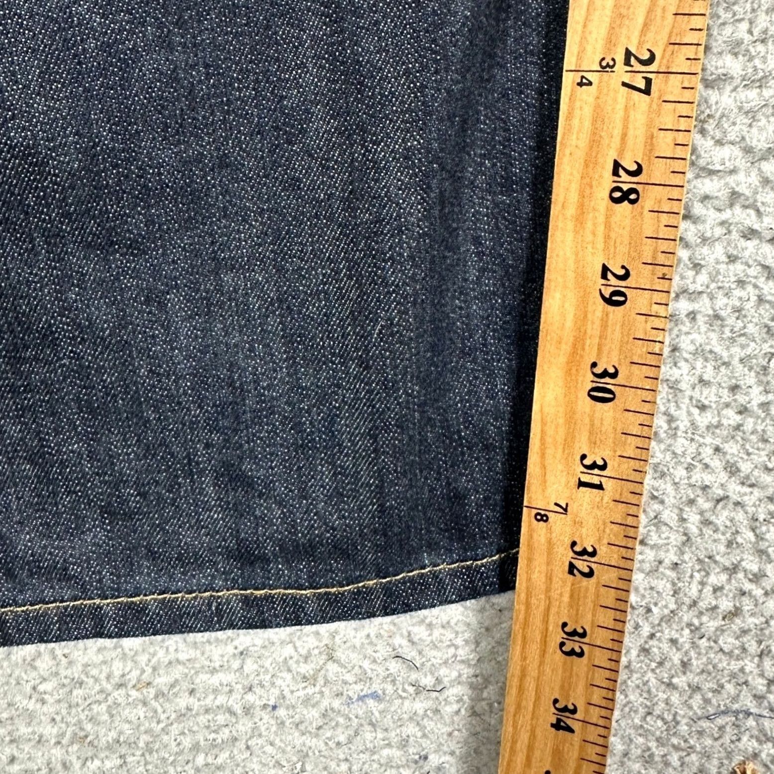 Levi's VINTAGE? No. Levis 514 Jeans Mens 38X30 Blue Straight Fit Distressed Dark Wash Red Tab Denim Size US 38 / EU 54 - 6 Thumbnail