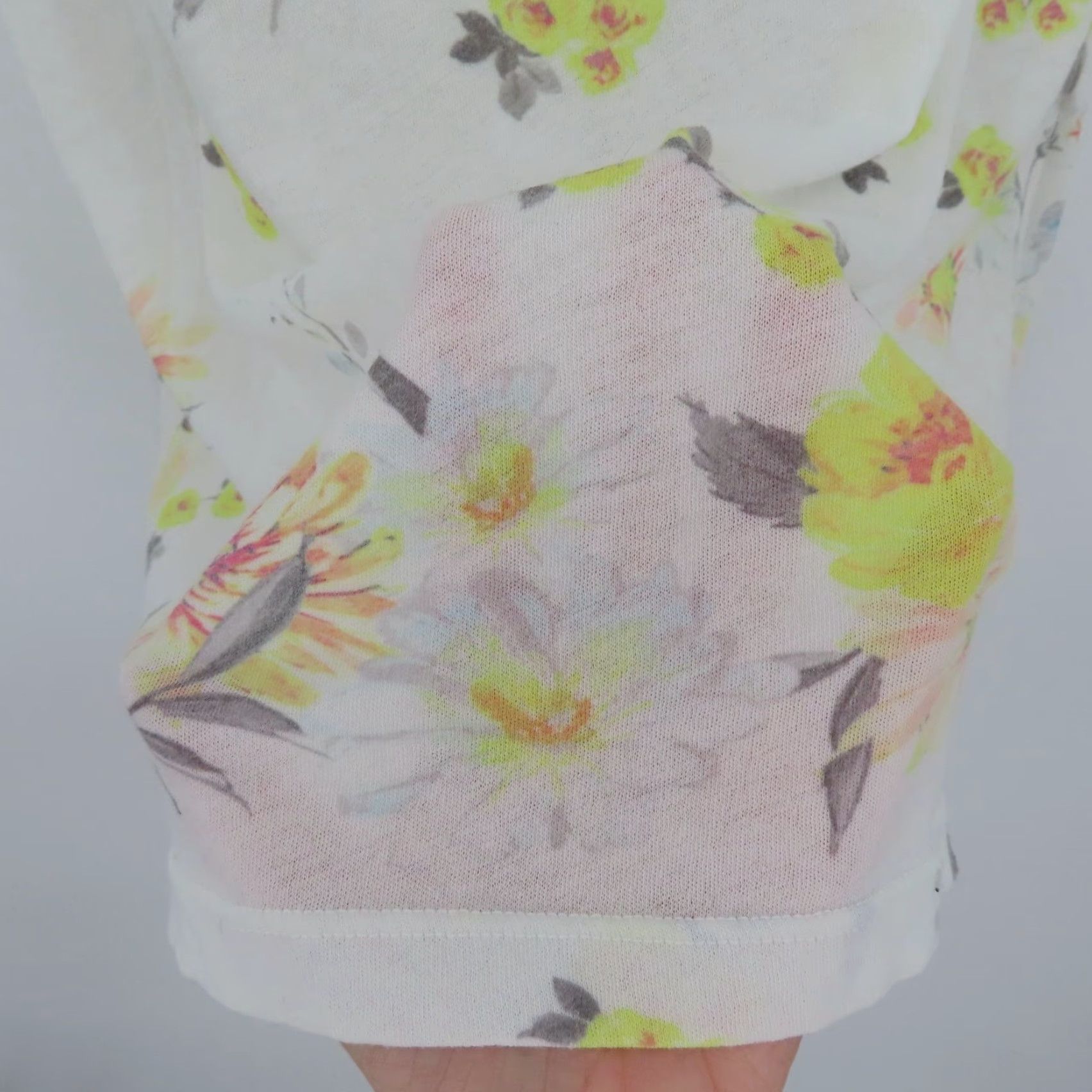 Wildfox Wildfox Shirt Women XS So Cliche Floral Rose Yellow Blue Top Size XS / US 0-2 / IT 36-38 - 4 Thumbnail