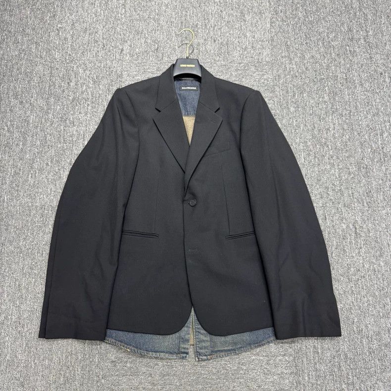 Balenciaga Balenciaga Denim stitching suit jacket Size US S / EU 44-46 / 1 - 1 Thumbnail
