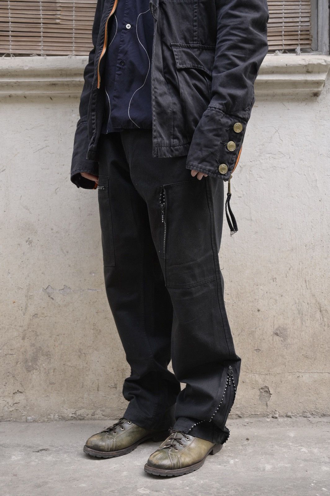 Sophnet. Sophnet. x Swarovski SS2008 stone studs cargo pant Size US 30 / EU 46 - 2 Thumbnail