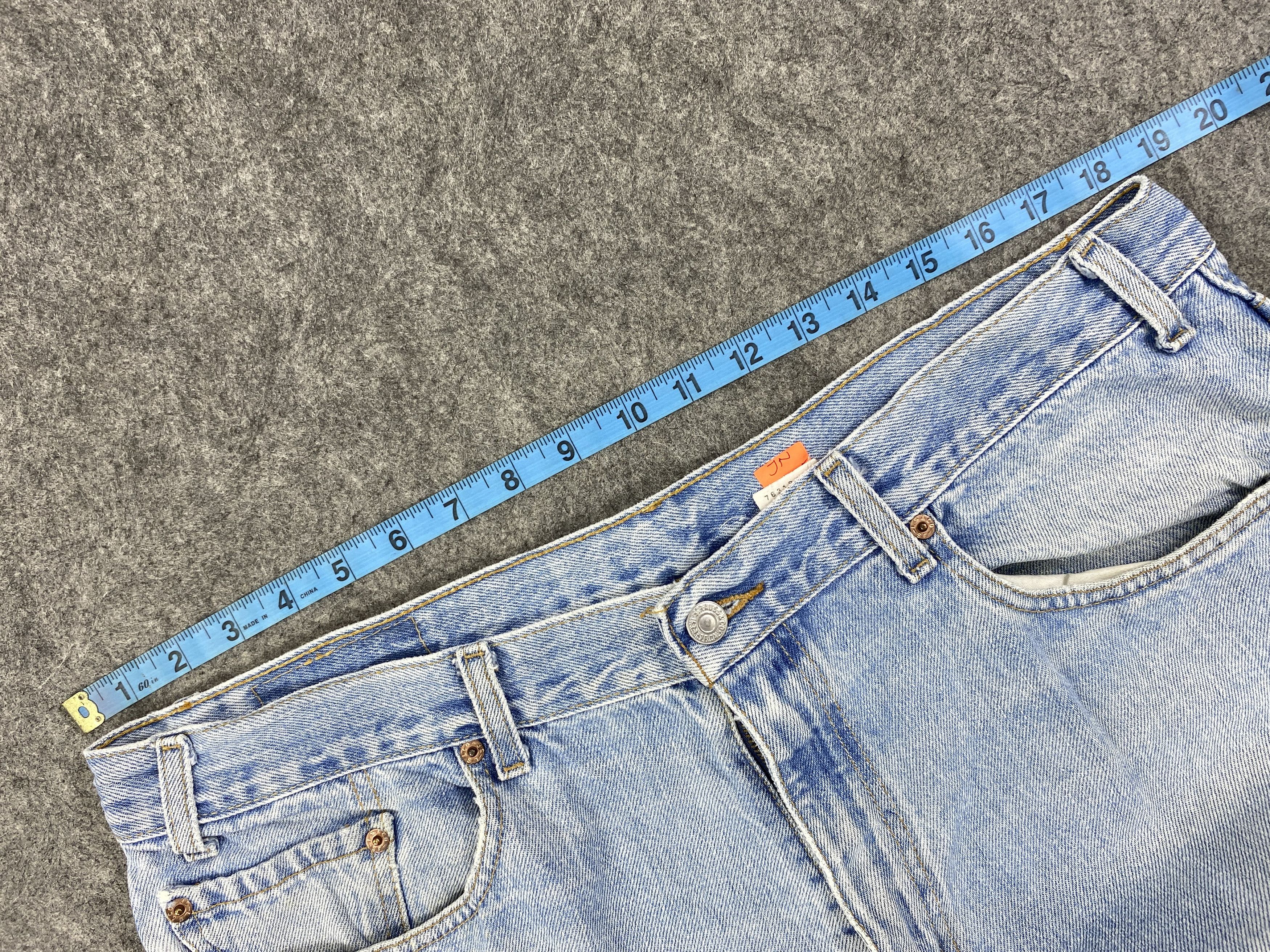 Japanese Brand Light Blue Wash Vintage Levi's 550 37x34 Denim -JN1795 Size US 37 - 4 Thumbnail