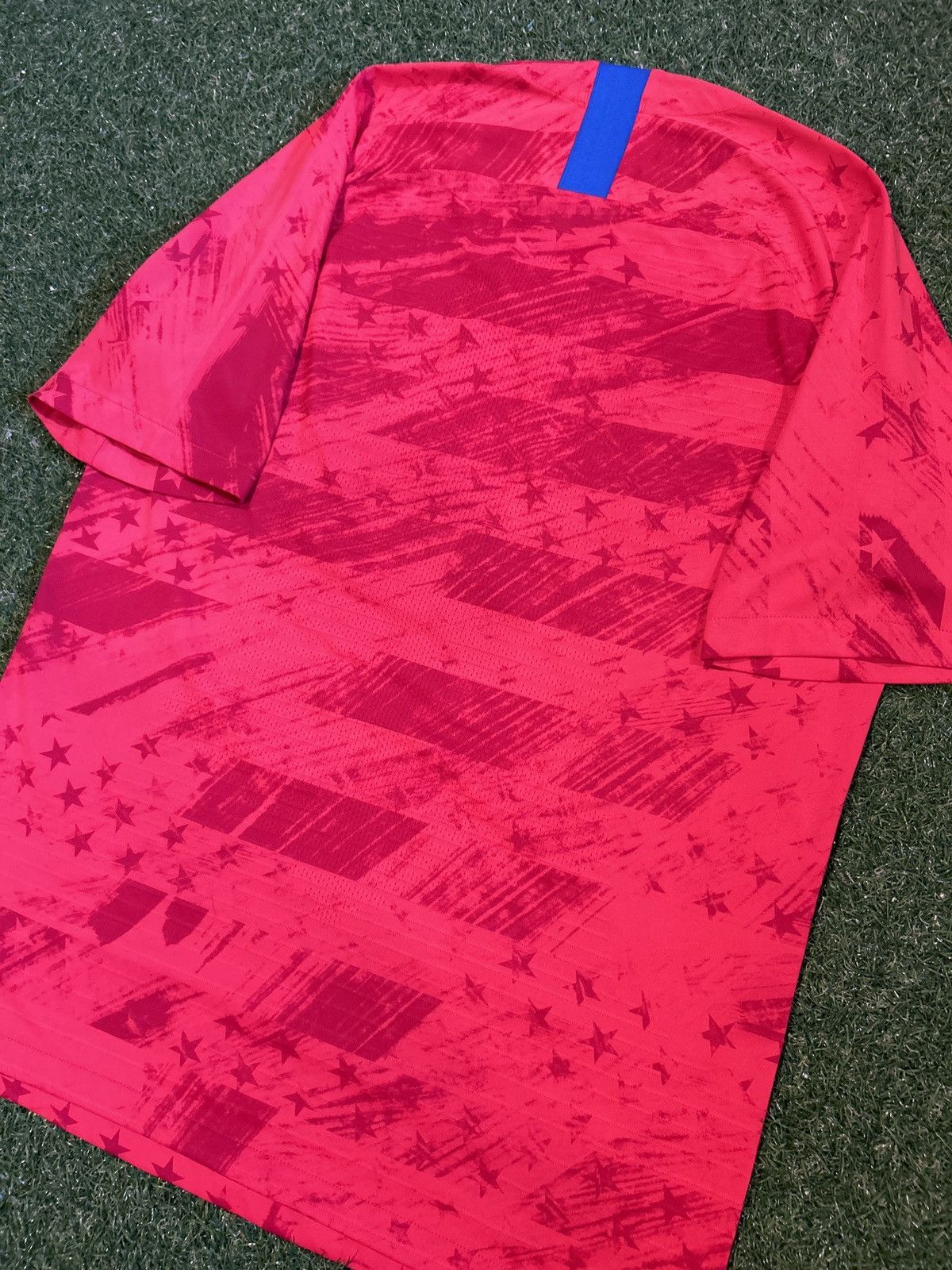 Nike 19/20 USA Away Shirt Size US L / EU 52-54 / 3 - 4 Thumbnail