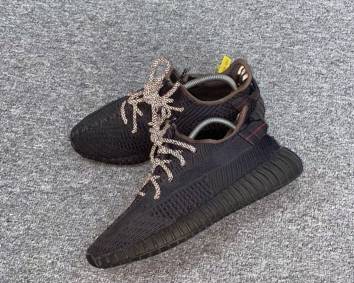 Adidas adidas Yeezy 350 V2 Black Angel Sneakers J16 Size US 8.5 / EU 41-42 - 1 Thumbnail