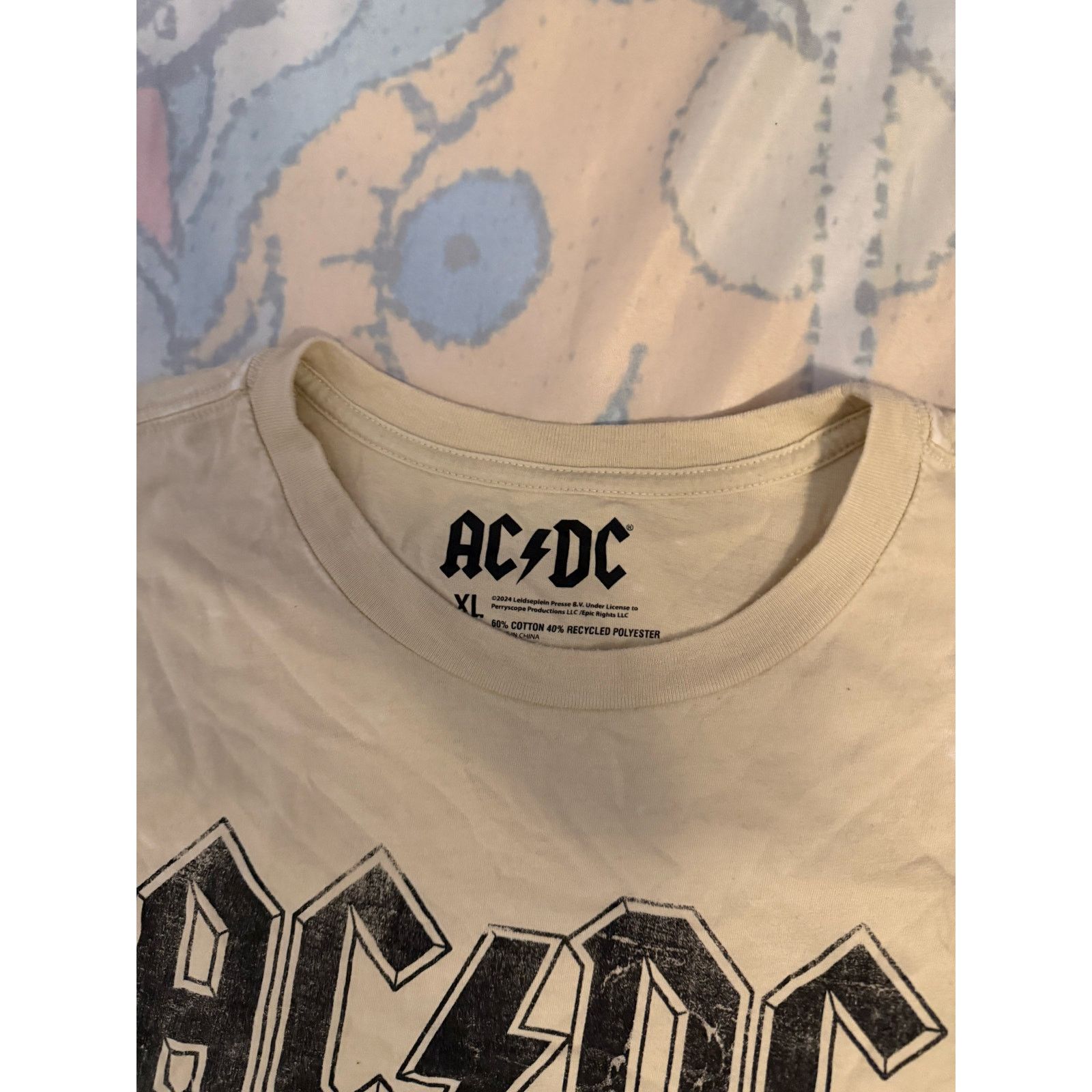 AC/DC AC/DC Back in Black T-Shirt - Rock Band Tee Size US XL / EU 56 / 4 - 2 Thumbnail