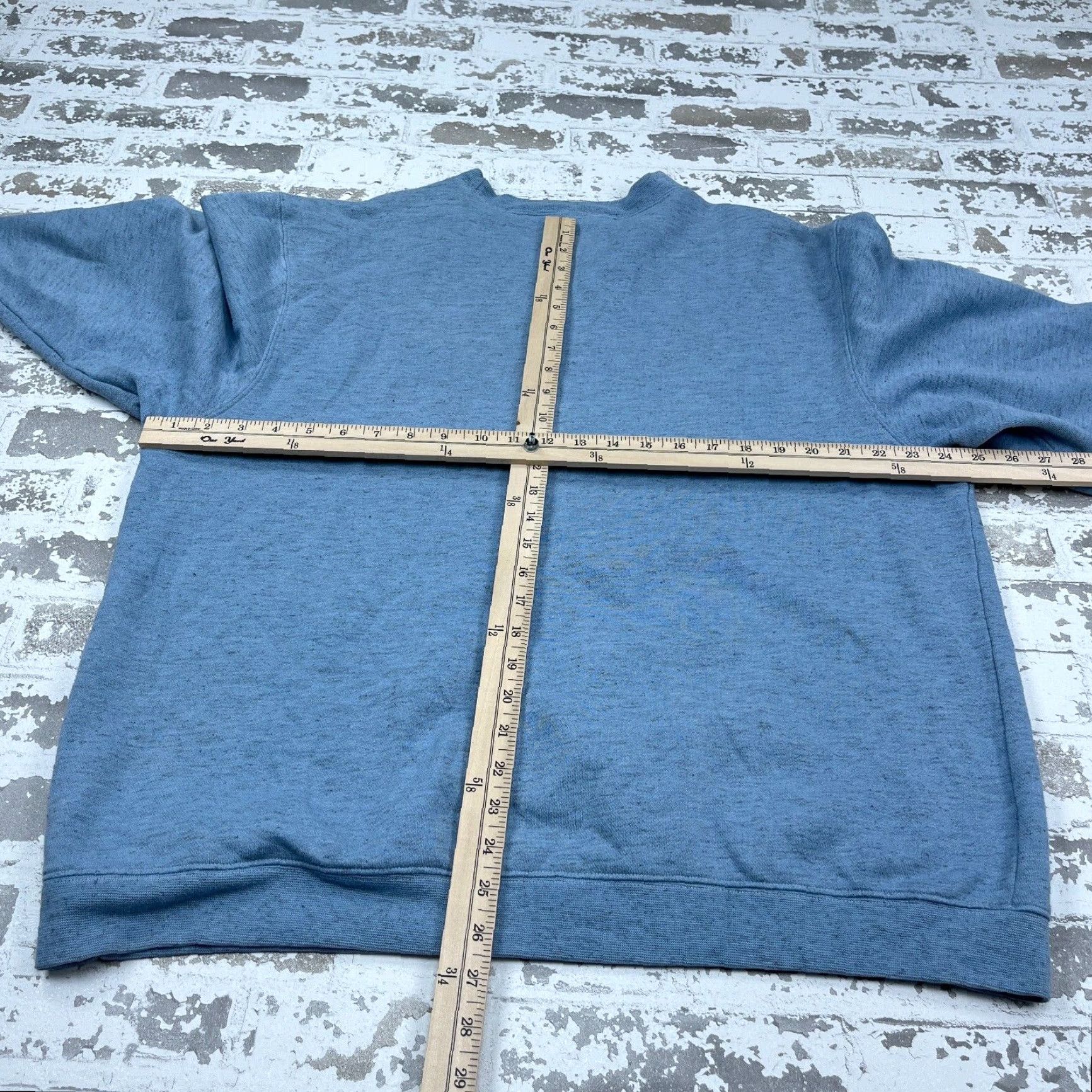 Disney VINTAGE Disney Mickey Mouse Sweatshirt Men Large Crewneck Fleece Blue 90s Retro Logo Size US L / EU 52-54 / 3 - 6 Thumbnail