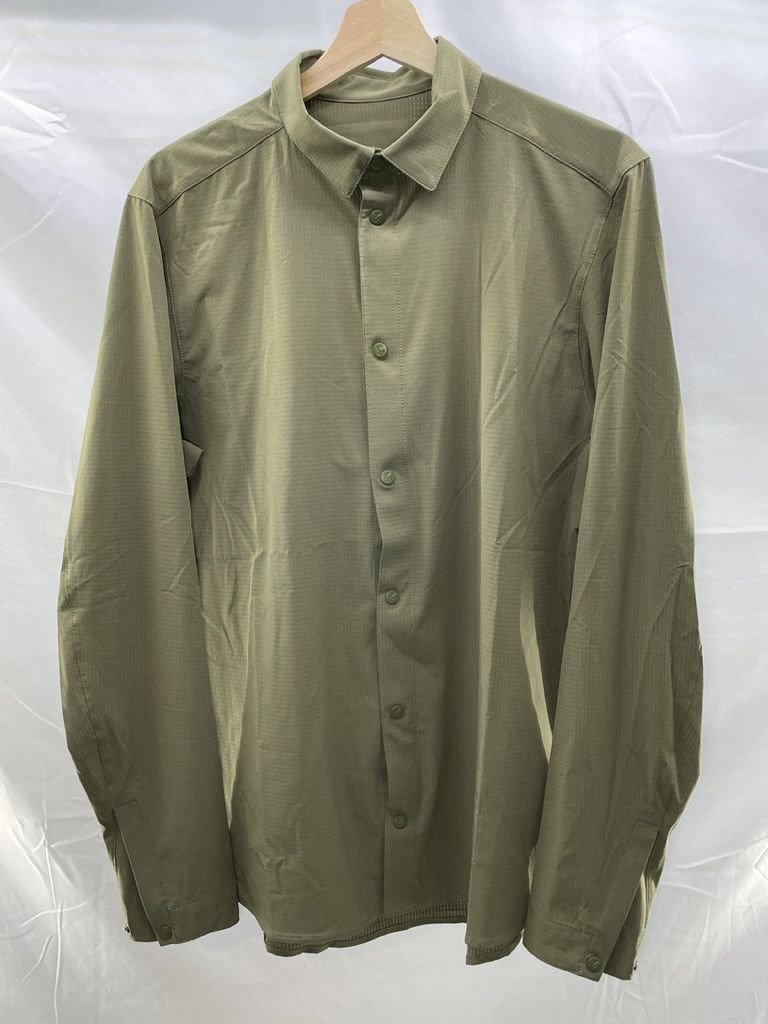 Fjallraven FJALLRAVEN Specialized Biking Hiking Green S/F Sun Shirt Size US M / EU 48-50 / 2 - 1 Thumbnail