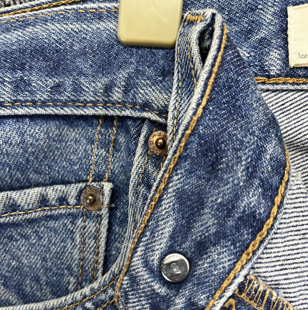 Levi's Vintage Levi's 505 Regular Fit Rare Jeans Denim Pants Size US 36 / EU 52 - 10 Thumbnail