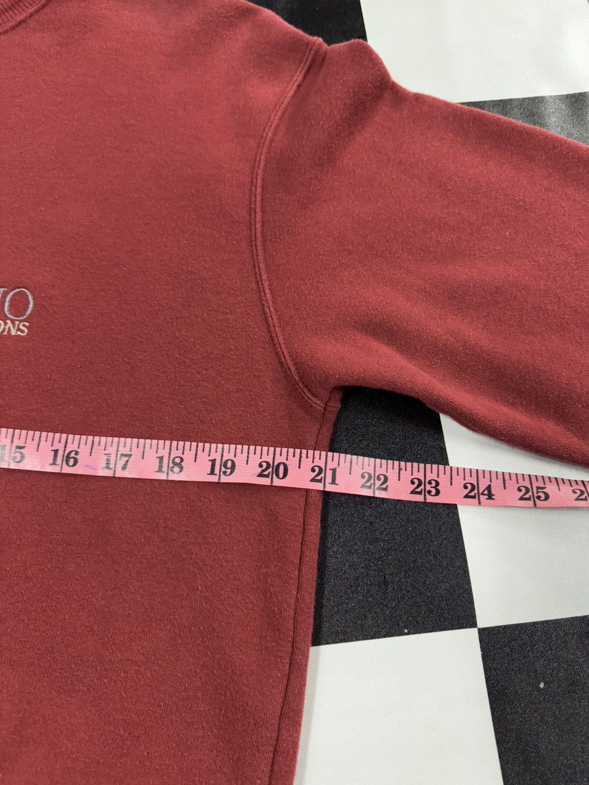 Japanese Brand Vintage Gianni Valentino Italy Embroidered Sweatshirt Size US M / EU 48-50 / 2 - 11 Thumbnail