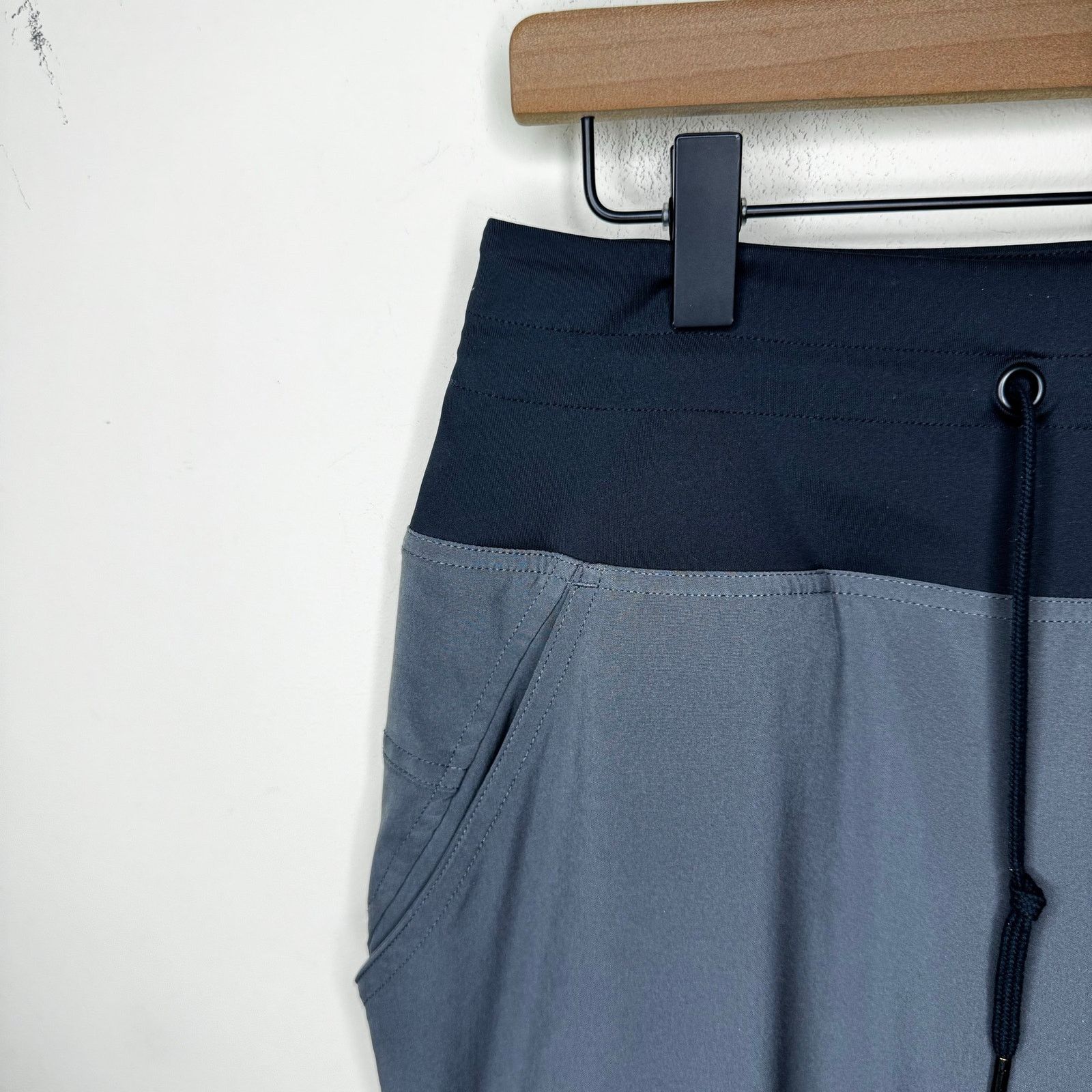 Other LOLË Forillon Cargo Pants LSW4160 Gray Size Small Size 27" / US 4 / IT 40 - 8 Thumbnail