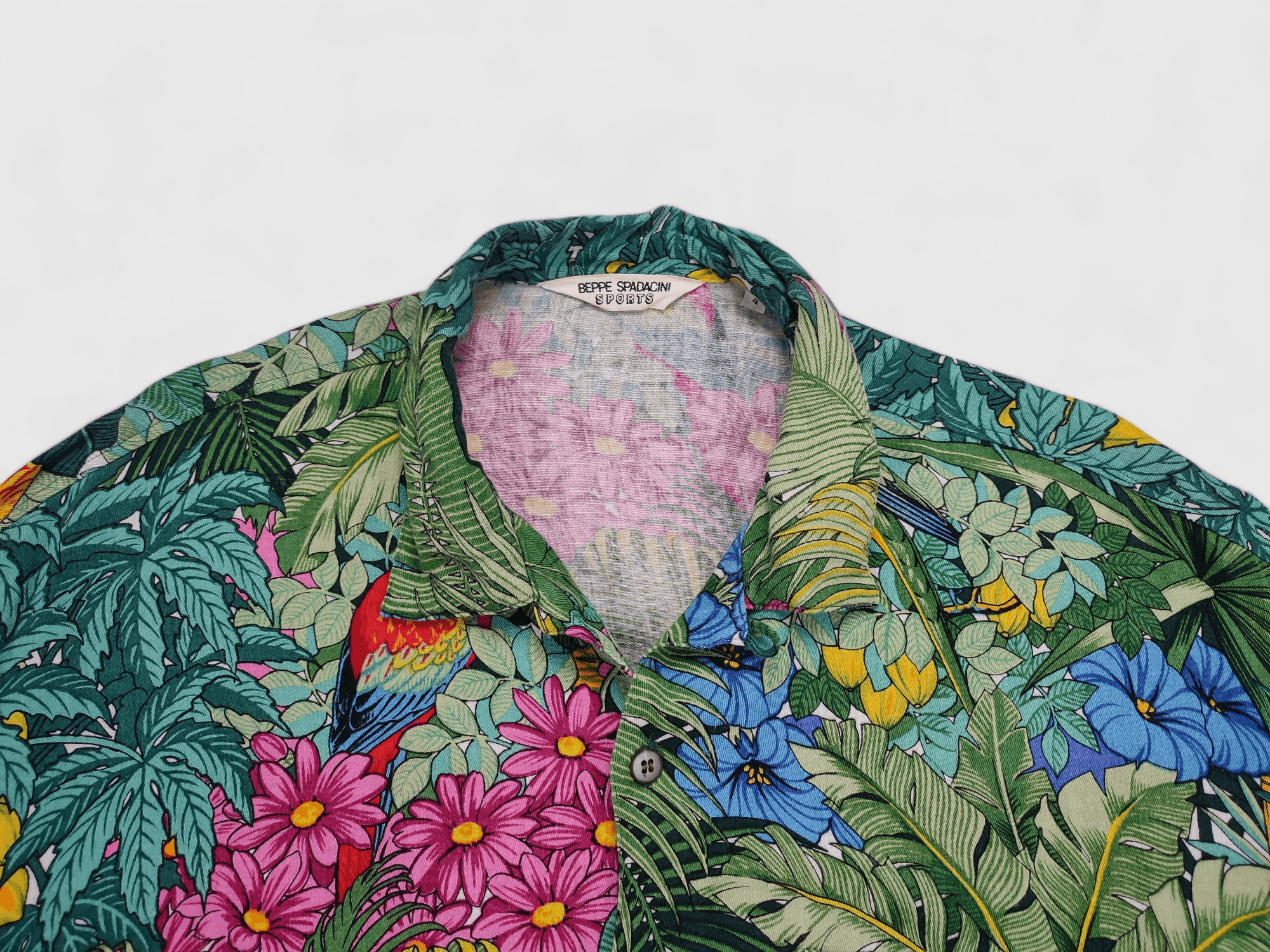 Vintage Vintage Beppe Spadacini Sports Hawaiian Rayon Shirt Size US XL / EU 56 / 4 - 6 Thumbnail