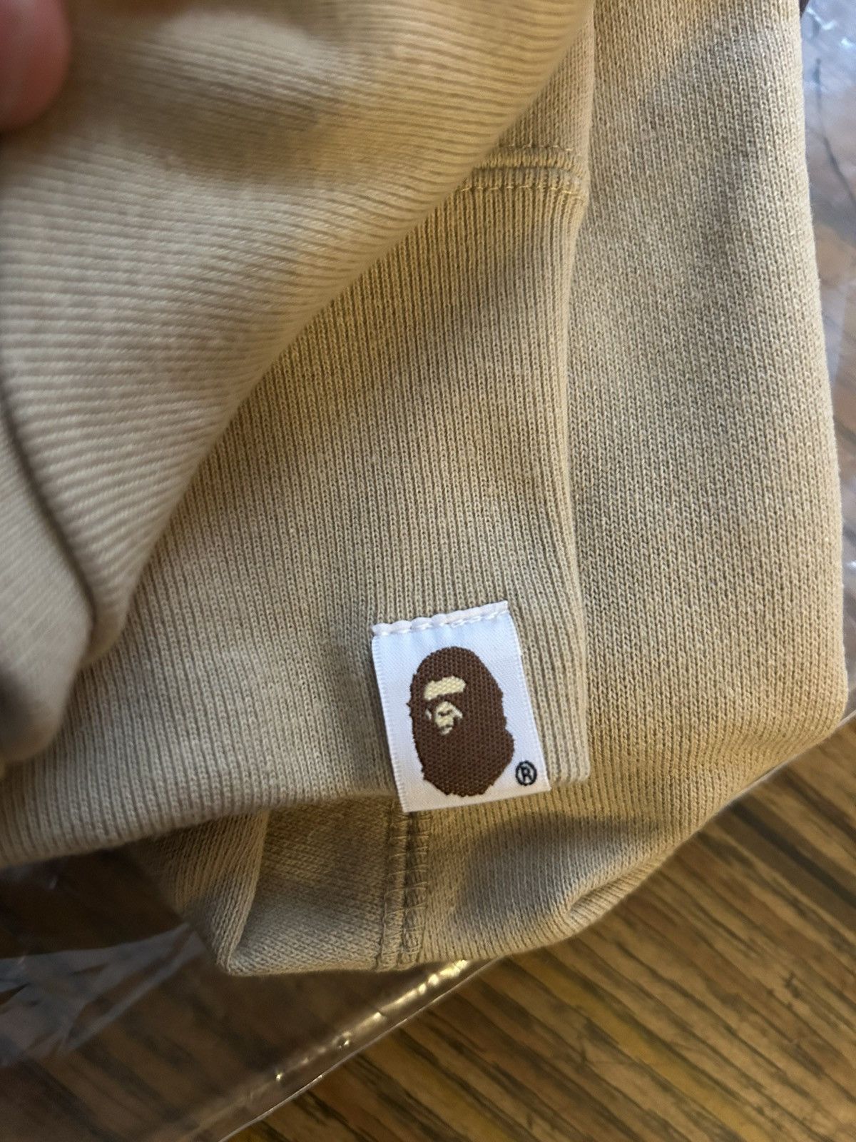 Bape NEW Bape Beige Shark Pullover Hoodie Size US L / EU 52-54 / 3 - 6 Thumbnail