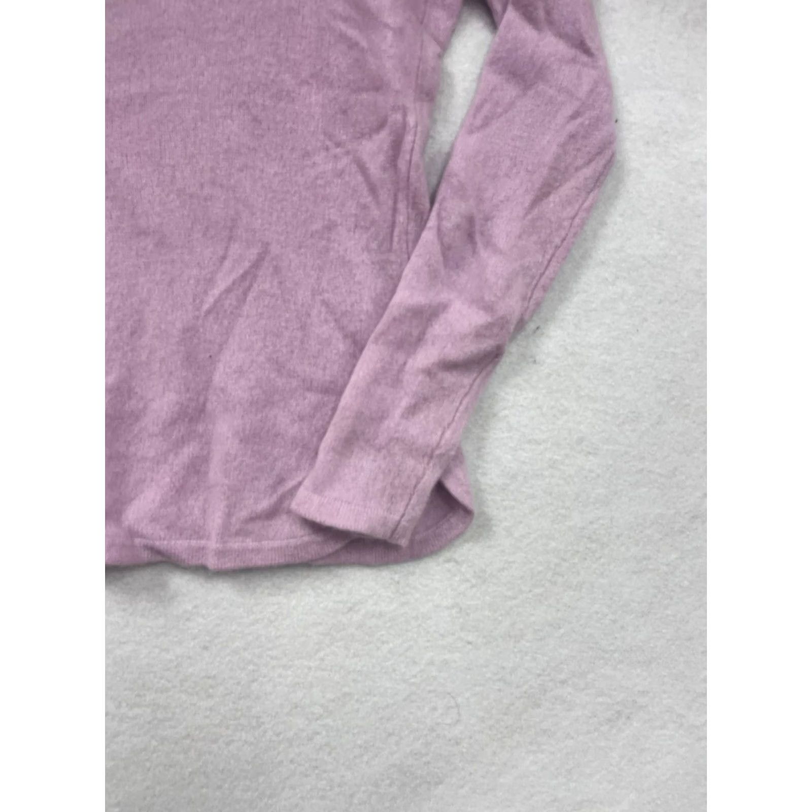 Saks Fifth Avenue VINTAGE Saks Fifth Avenue Womens Sweater Lavender 100% Cashmere Long Sleeve M Womens Size M / US 6-8 / IT 42-44 - 5 Thumbnail