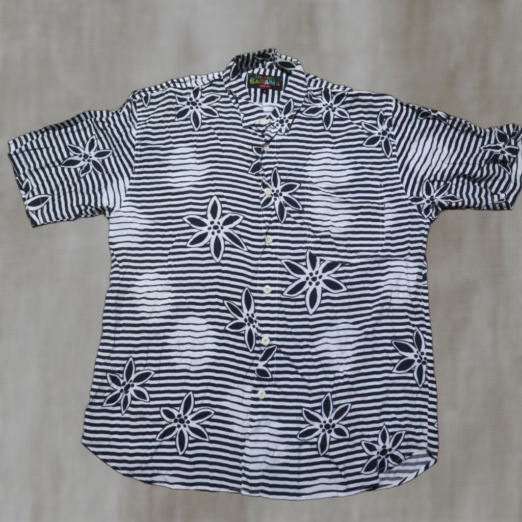 Tommy Bahama Tommy Bahama Shirt Black Hawaiian Button Up Beach Flowers Adult Men's M Medium Size US M / EU 48-50 / 2 - 1 Thumbnail