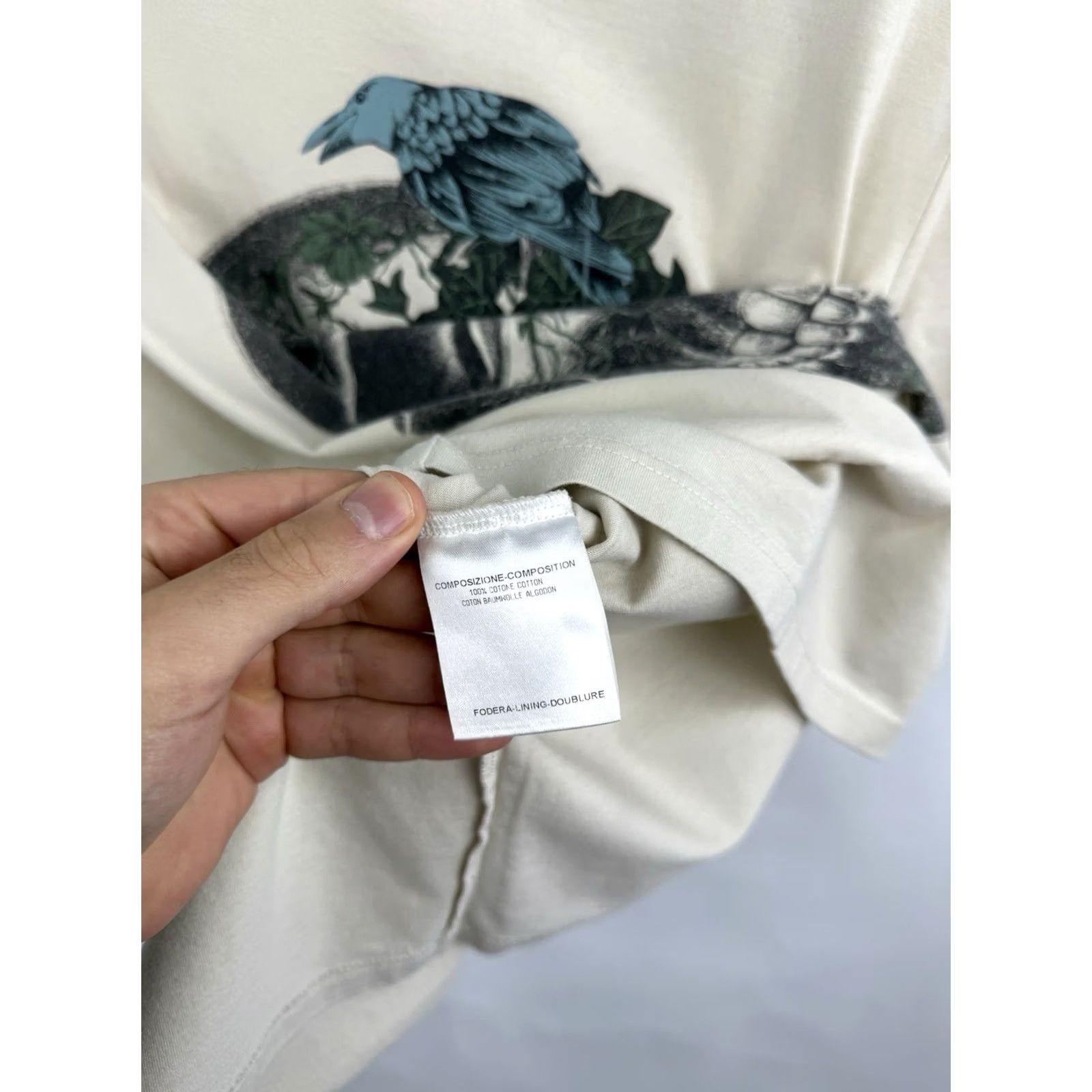 Alexander McQueen Alexander McQueen Skull Crow T-Shirt Made in Italy Beige M/L Men Regular Size T-Shirt skull Italy Beige Mens Size US M / EU 48-50 / 2 - 6 Thumbnail