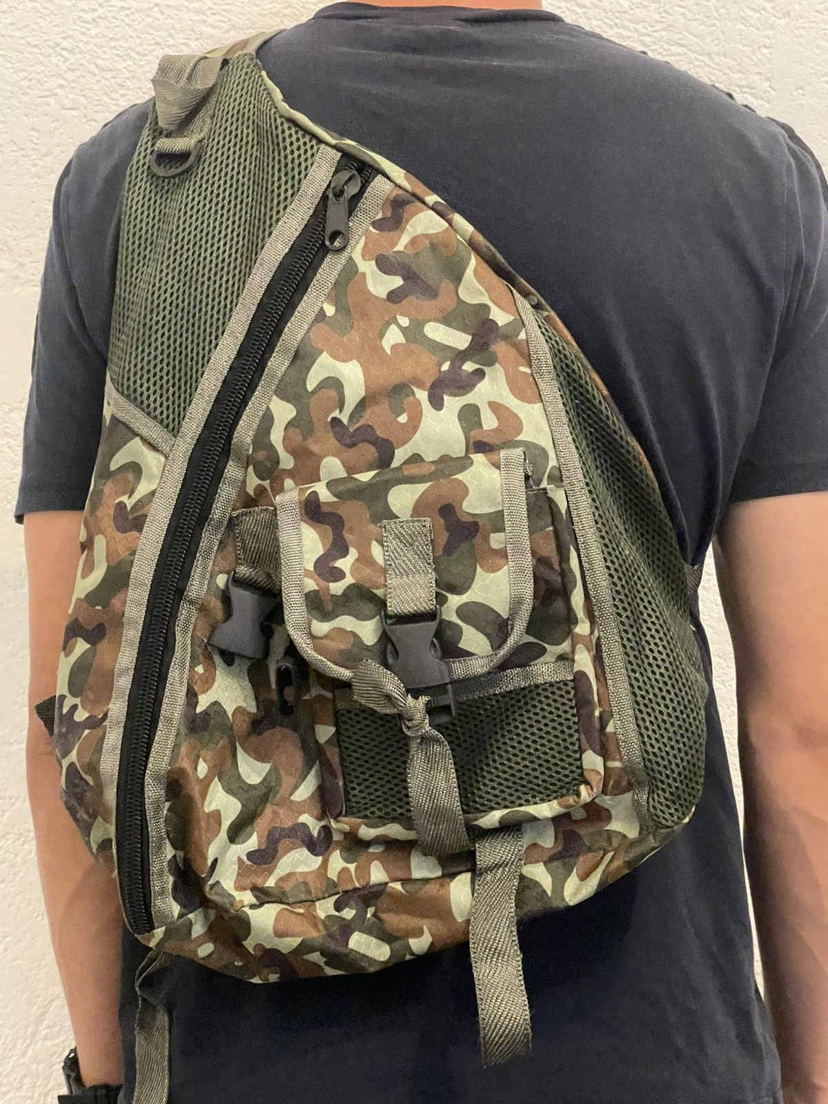 Other Tactical Sling Backpack Camouflage One Strap Shoulder Bag Size ONE SIZE - 1 Thumbnail