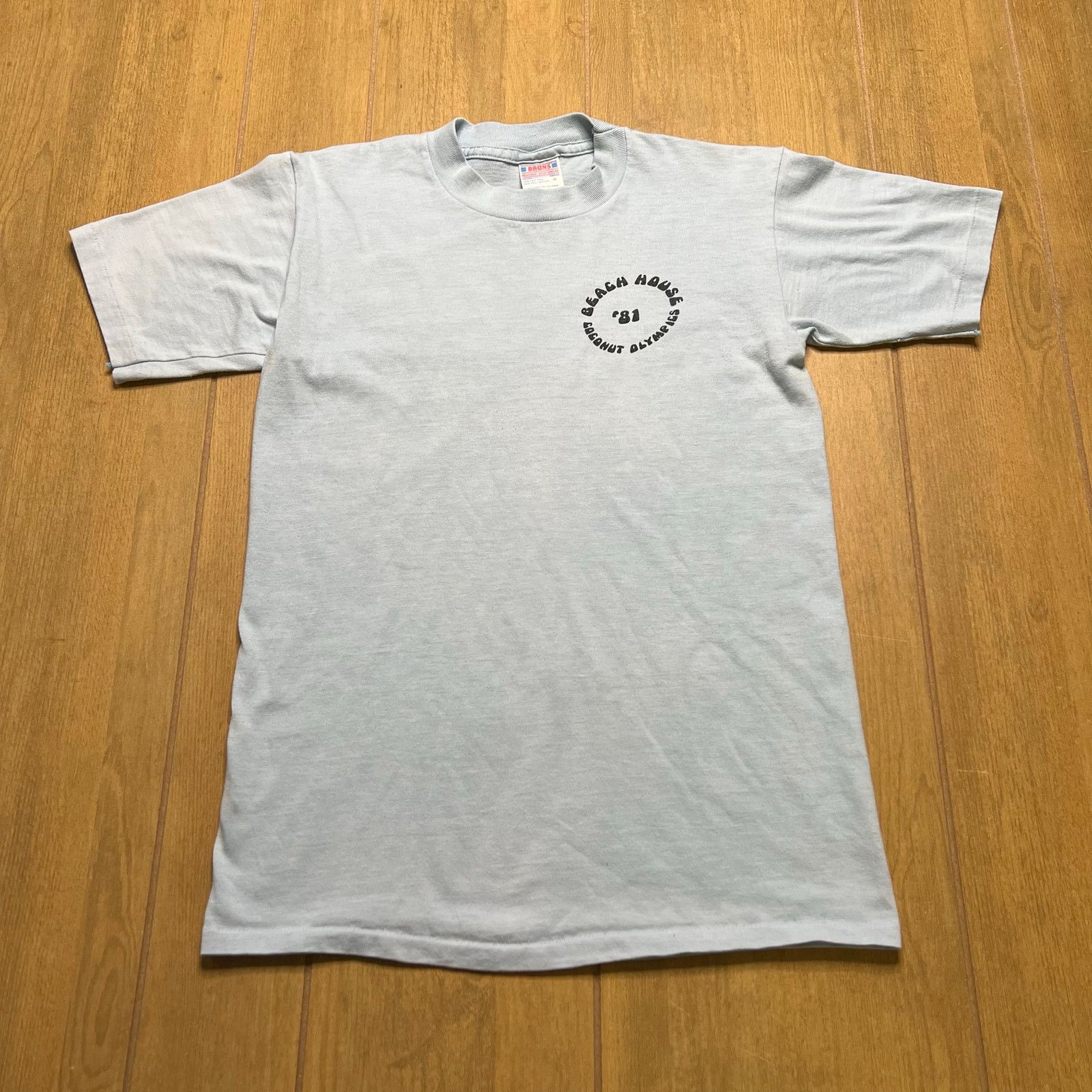 Vintage Vintage 80s Beach House ’81 Coconut Olympics T Shirt USA M Size US M / EU 48-50 / 2 - 3 Thumbnail