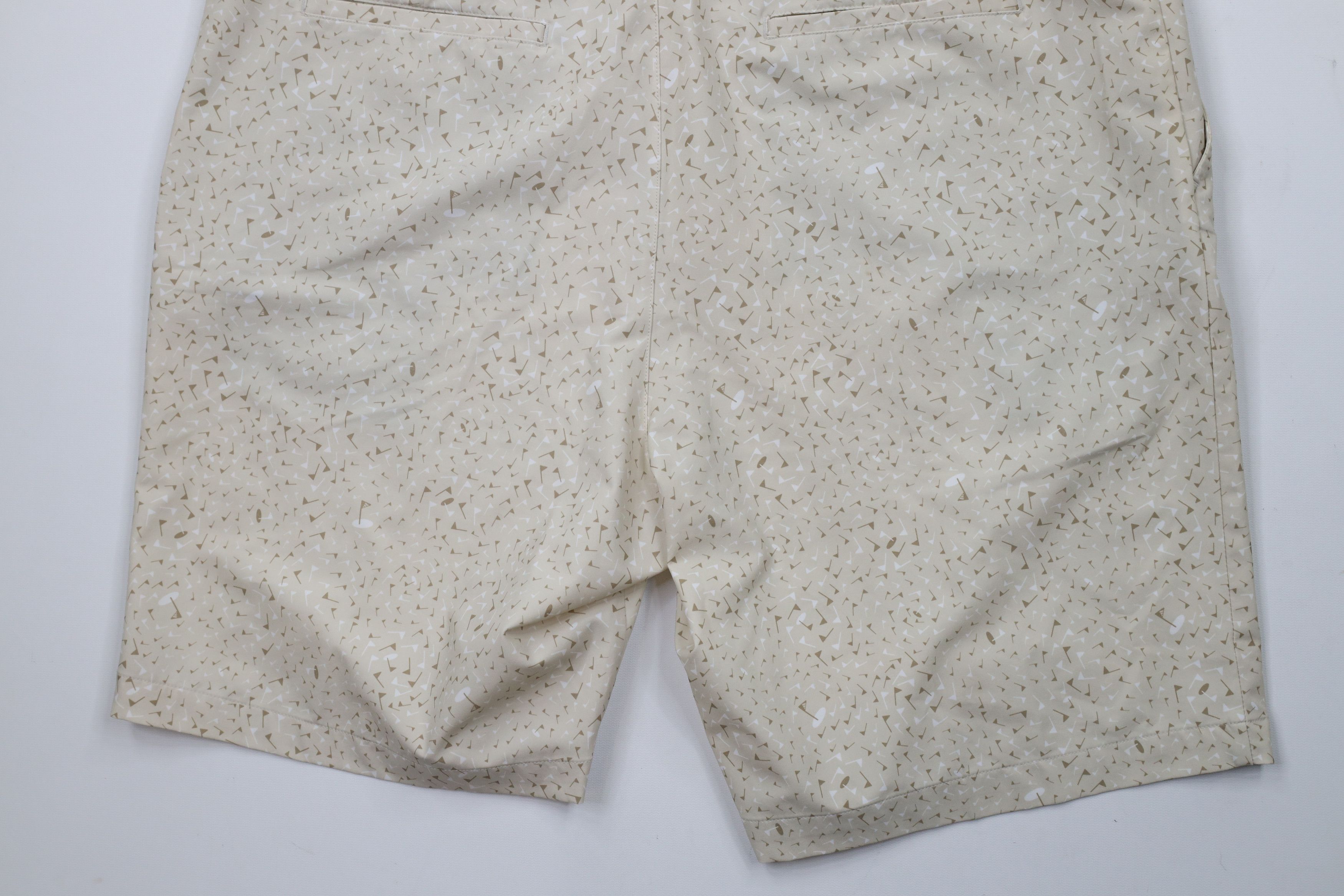 Adidas × Vintage Adidas Golf Over Print Stretch Golfing Chino Shorts Beige Size US 38 / EU 54 - 11 Thumbnail