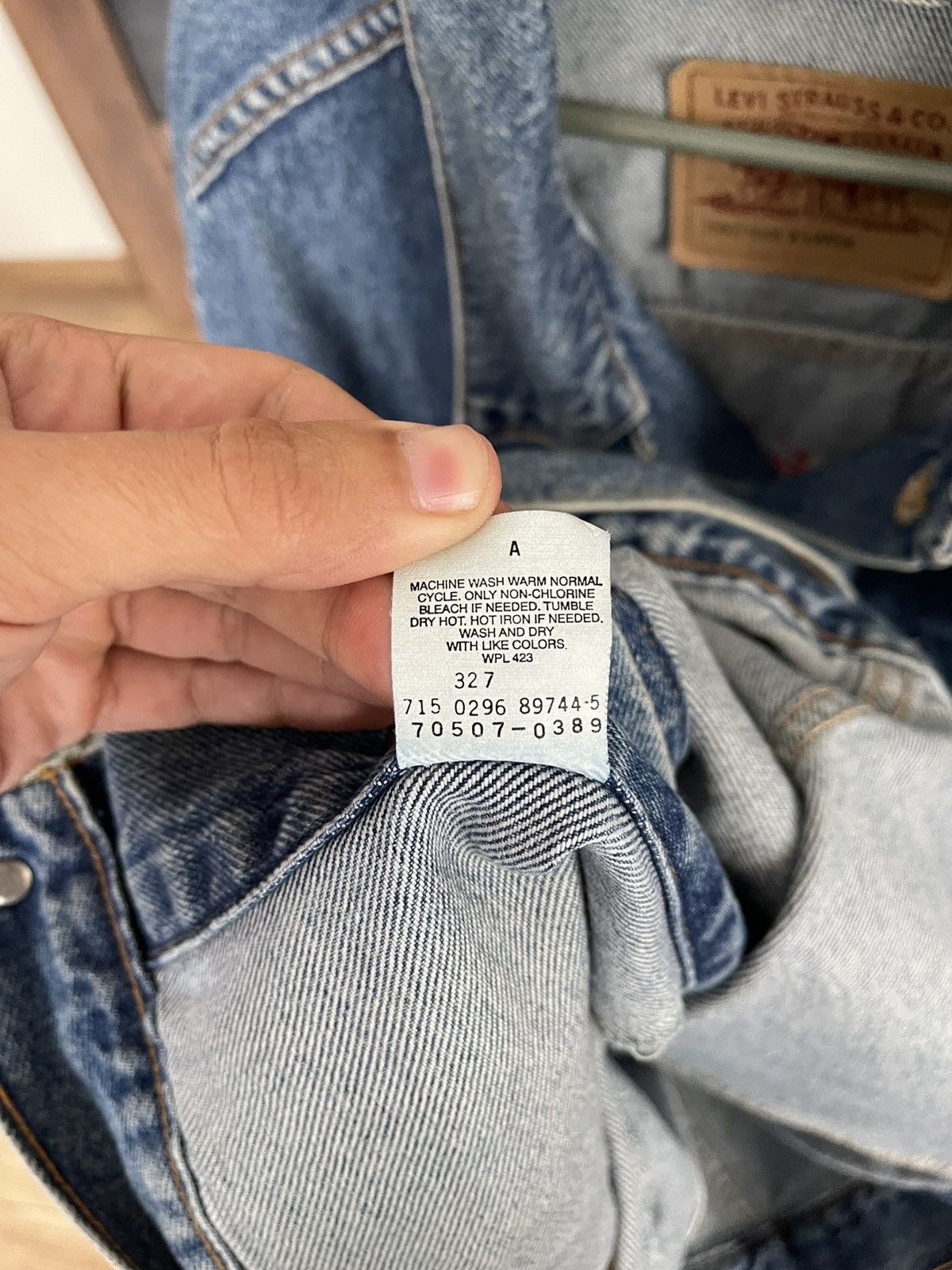 Levi's Vintage Clothing Levis Vintage Denim Jacket Big Logo Embroidered 80s Size US XL / EU 56 / 4 - 15 Thumbnail