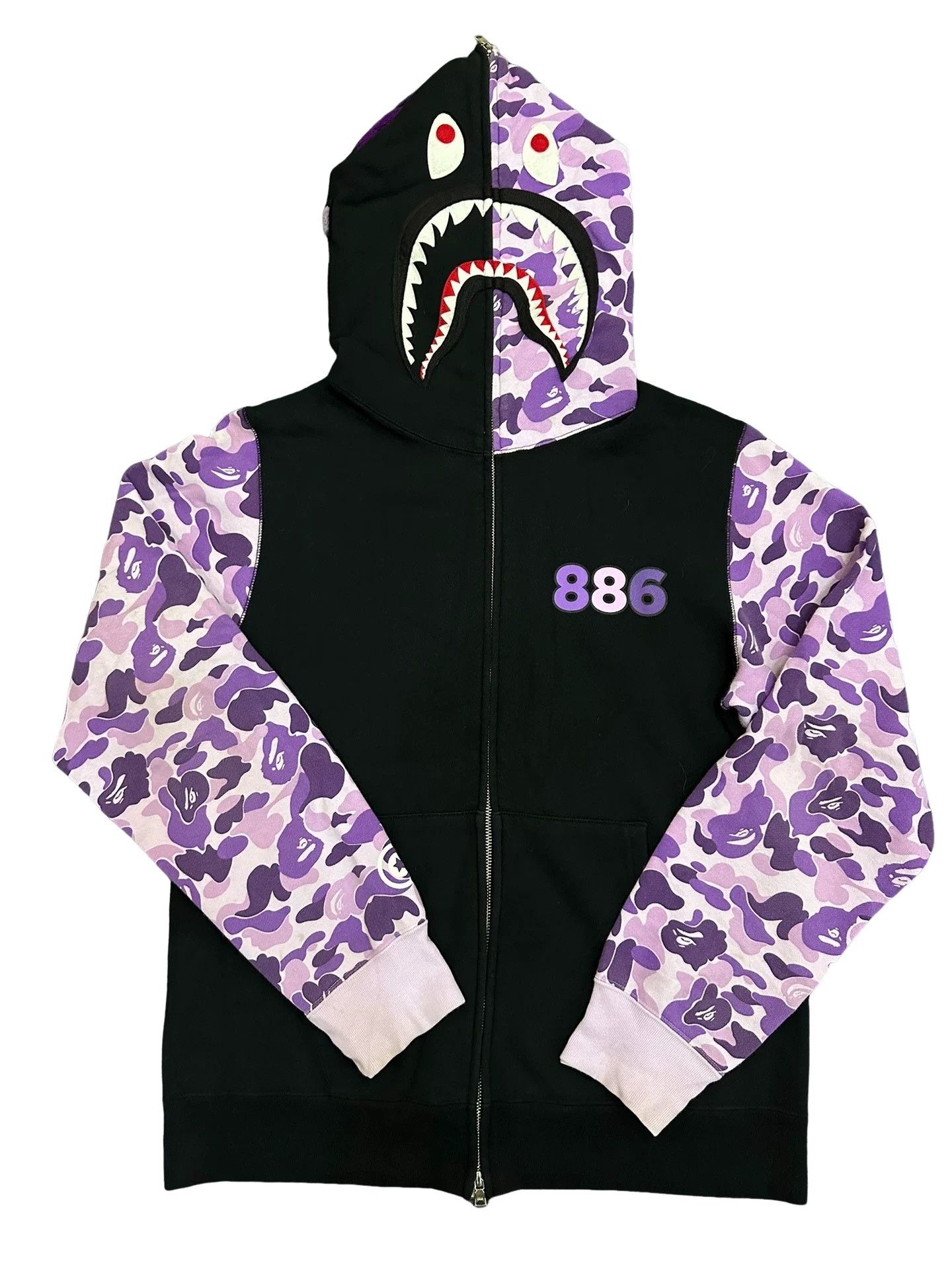 Bape A Bathing Ape Purple Camo Shark Hoodie XL Size US XL / EU 56 / 4 - 1 Thumbnail