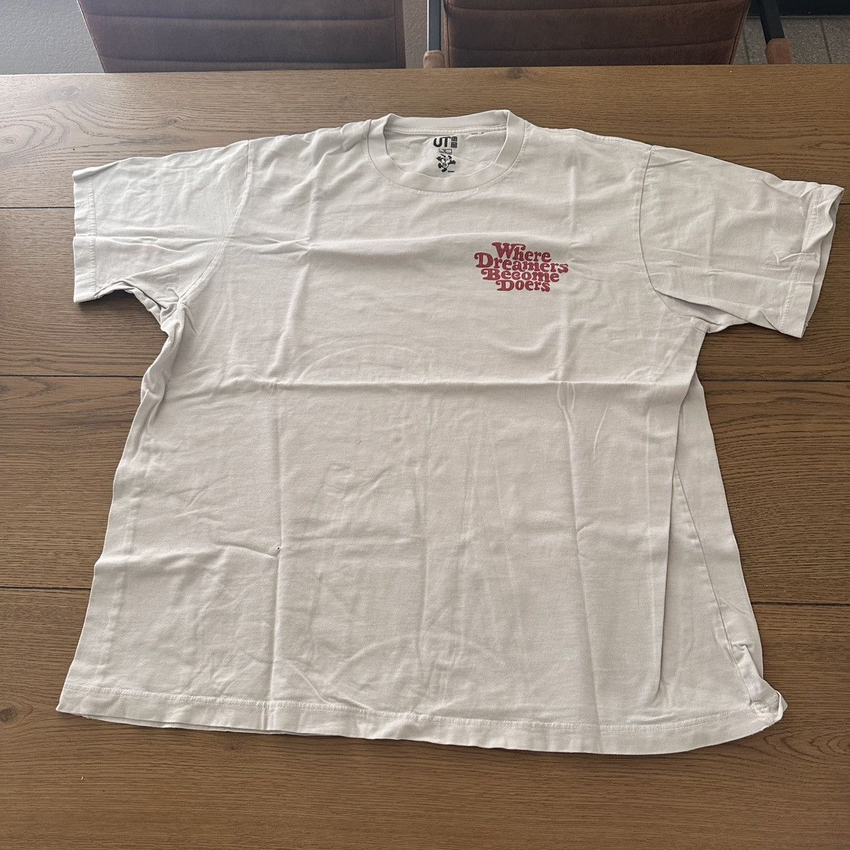Uniqlo Uniqlo x Verdy Tee Size US XL / EU 56 / 4 - 1 Thumbnail