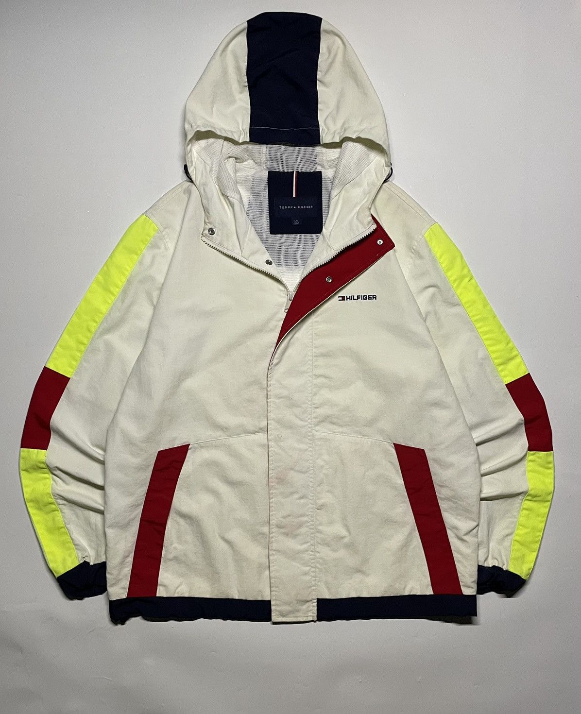 Tommy Hilfiger × Vintage Tommy Hilfiger combine bigflag white sportwear jacket Size US L / EU 52-54 / 3 - 10 Thumbnail